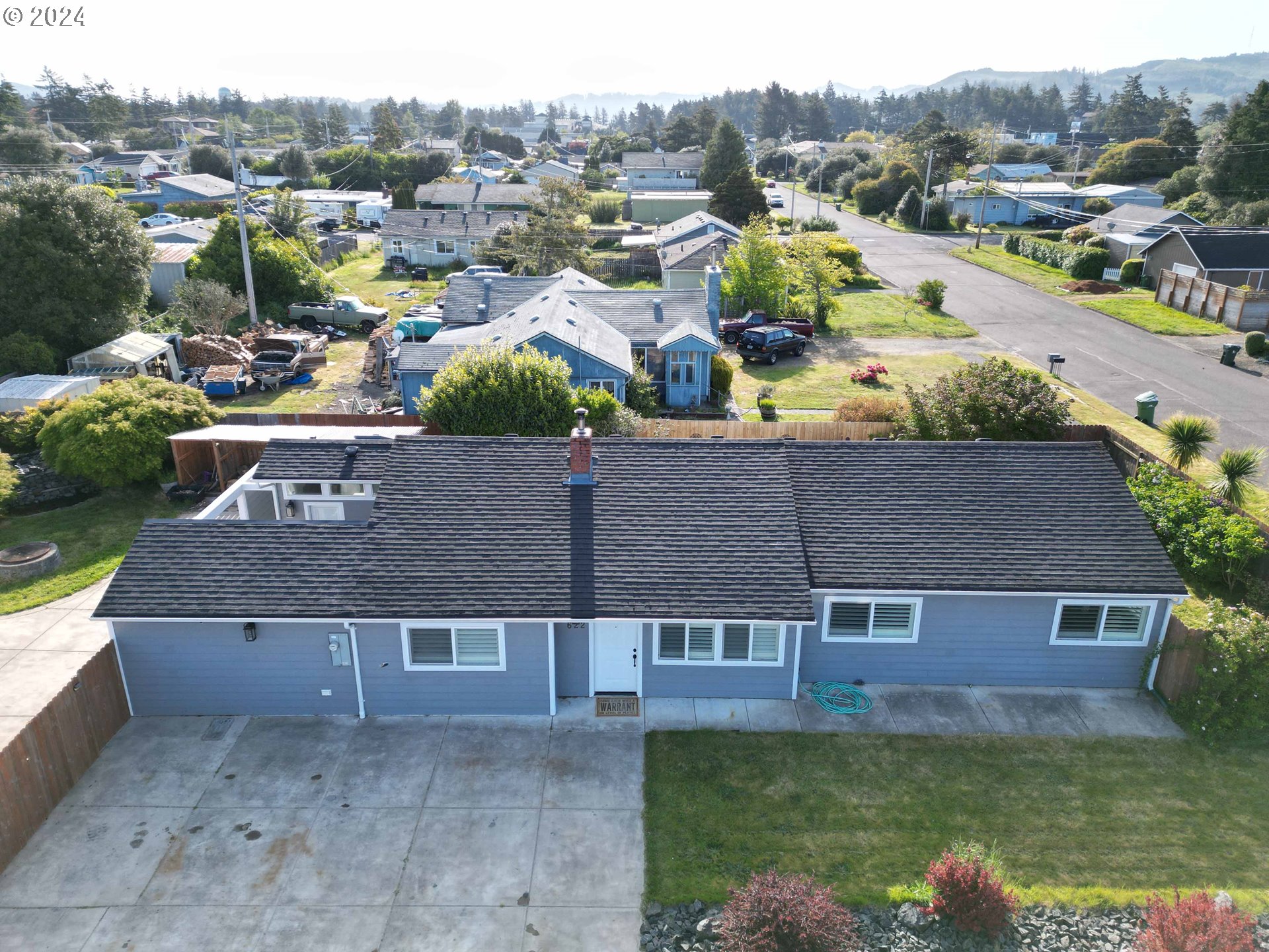 Photo of 622 Ivy ST Florence OR 97439