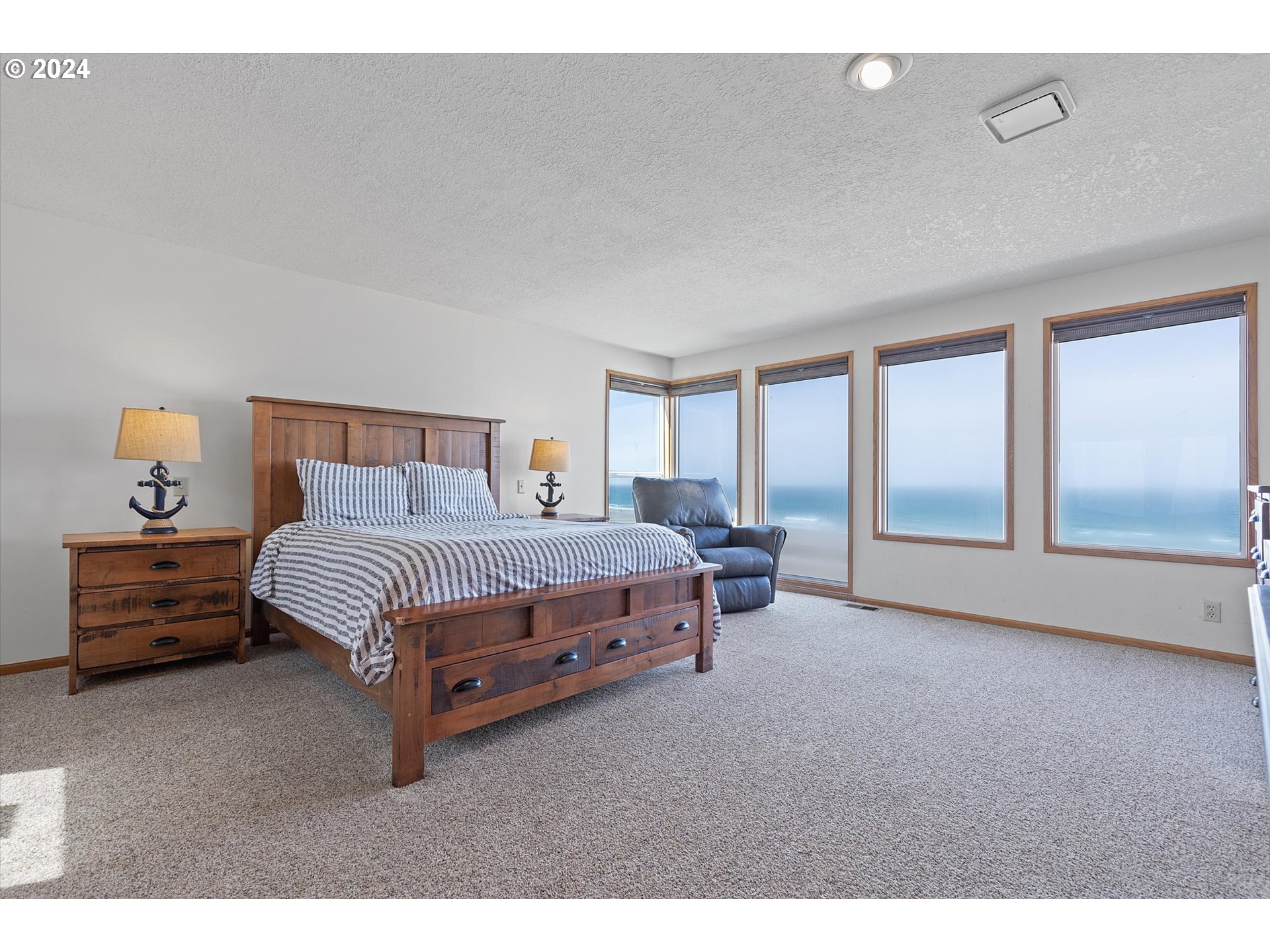 5771 NW JETTY AVE, Lincoln City, OR, 97367