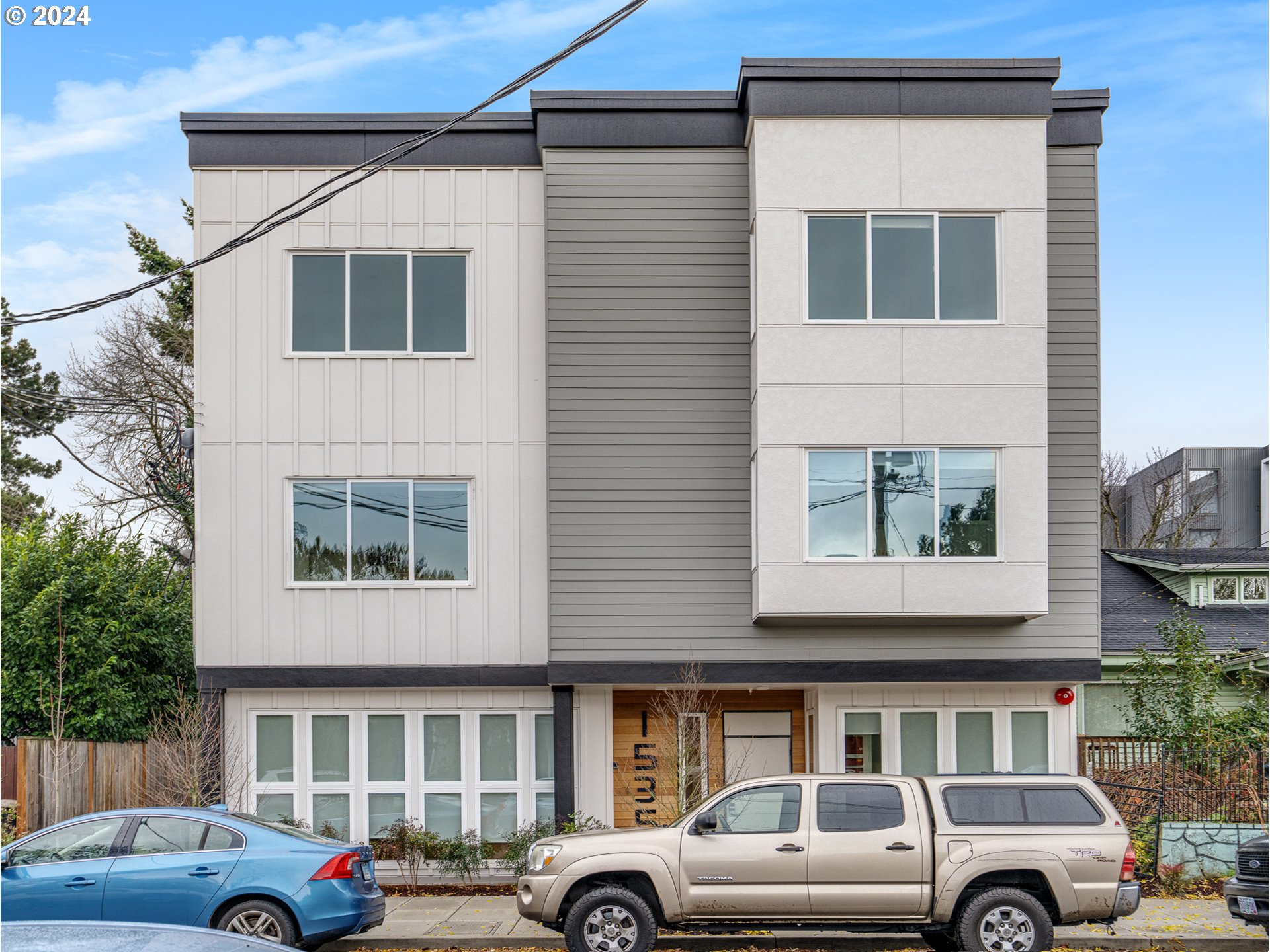 Foreclosures Foreclosures