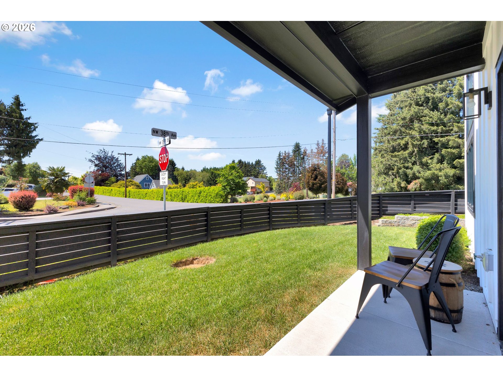 Photo #7: 241299982 Listing: Photo #7