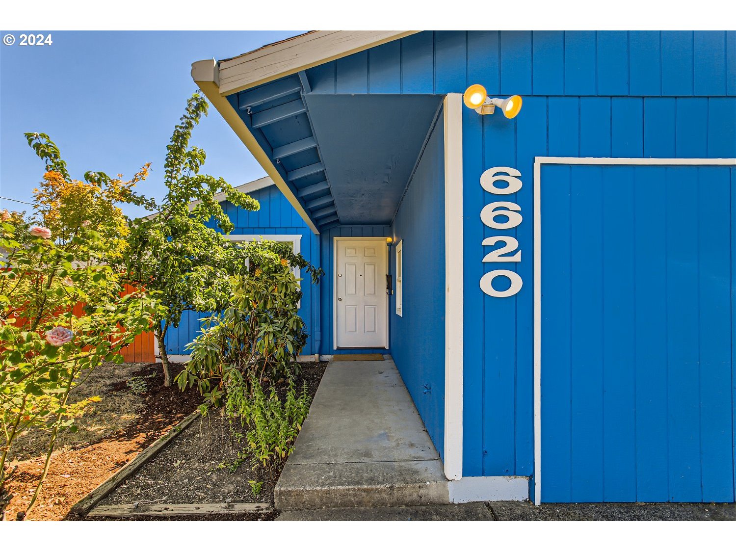 Entrance/Foyer