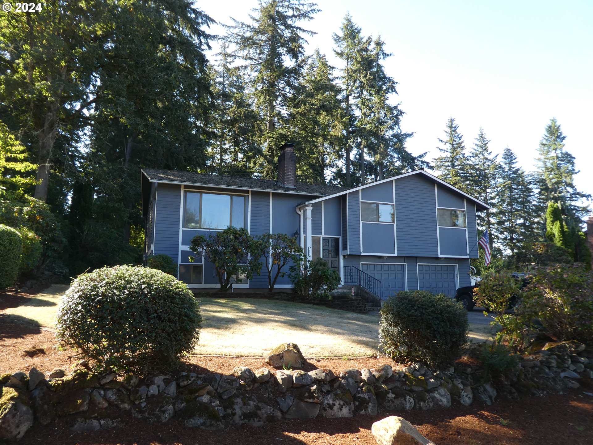 Photo of 14970 ARMEL DR Oregon City OR 97045