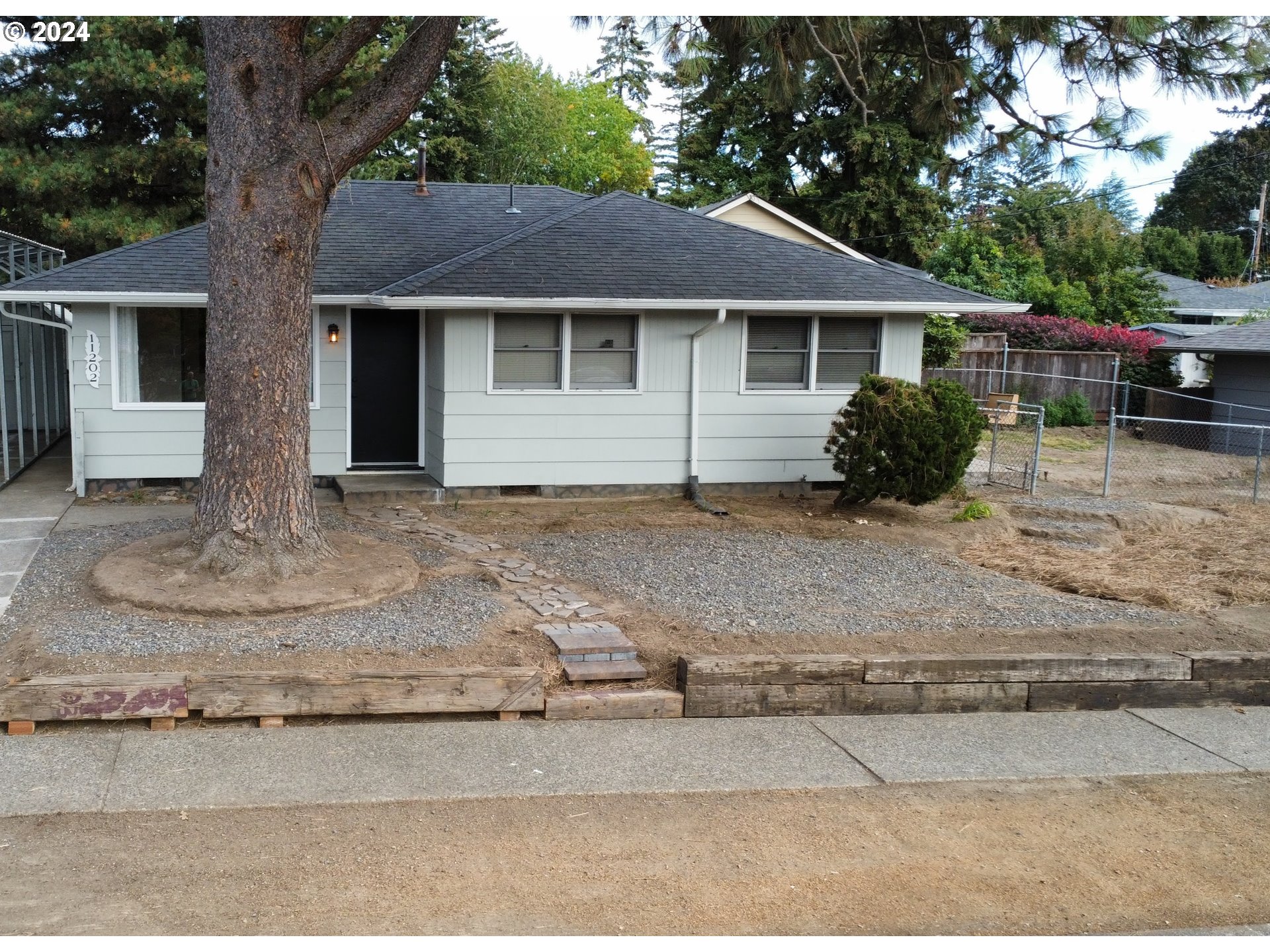 Photo of 11202 33RD AVE Milwaukie OR 97222