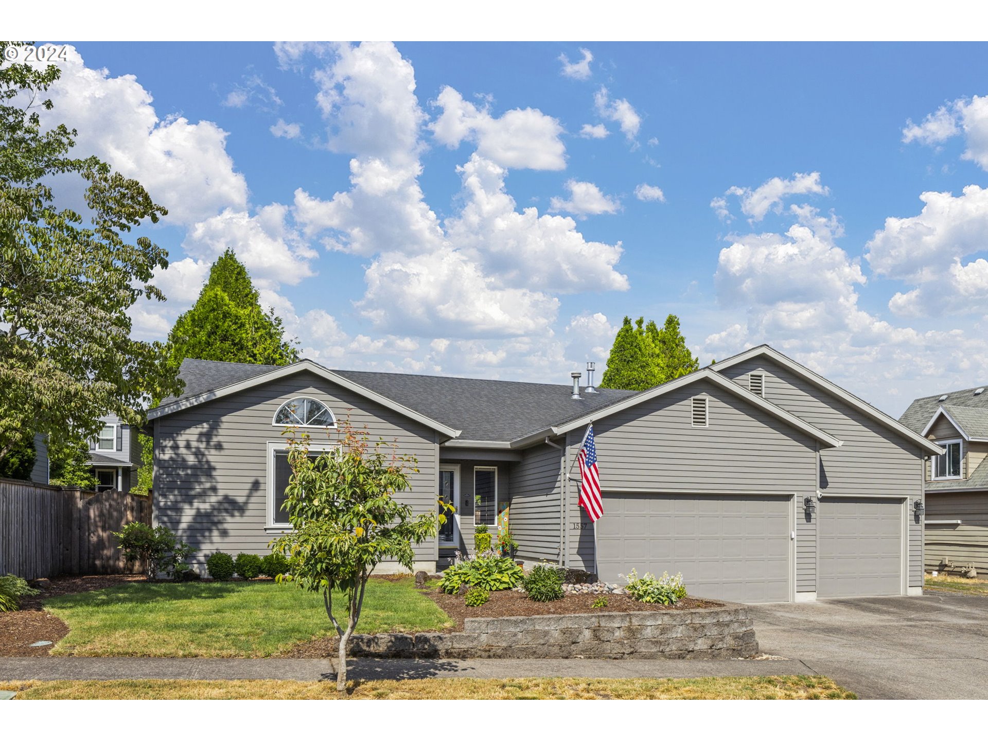 Photo of 1557 CONDOR AVE Gresham OR 97080