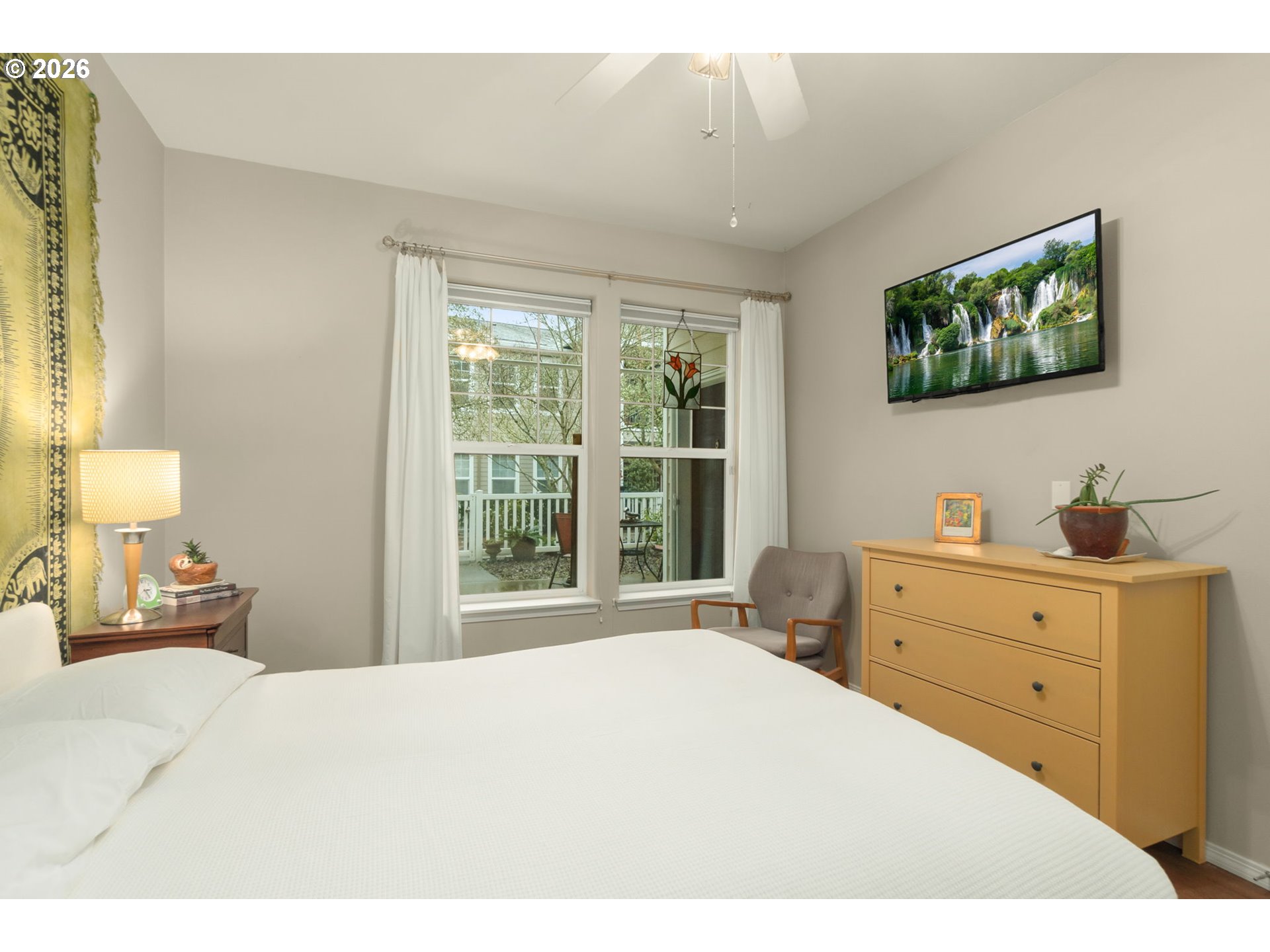 Photo #8: 241494212 Listing: Photo #8