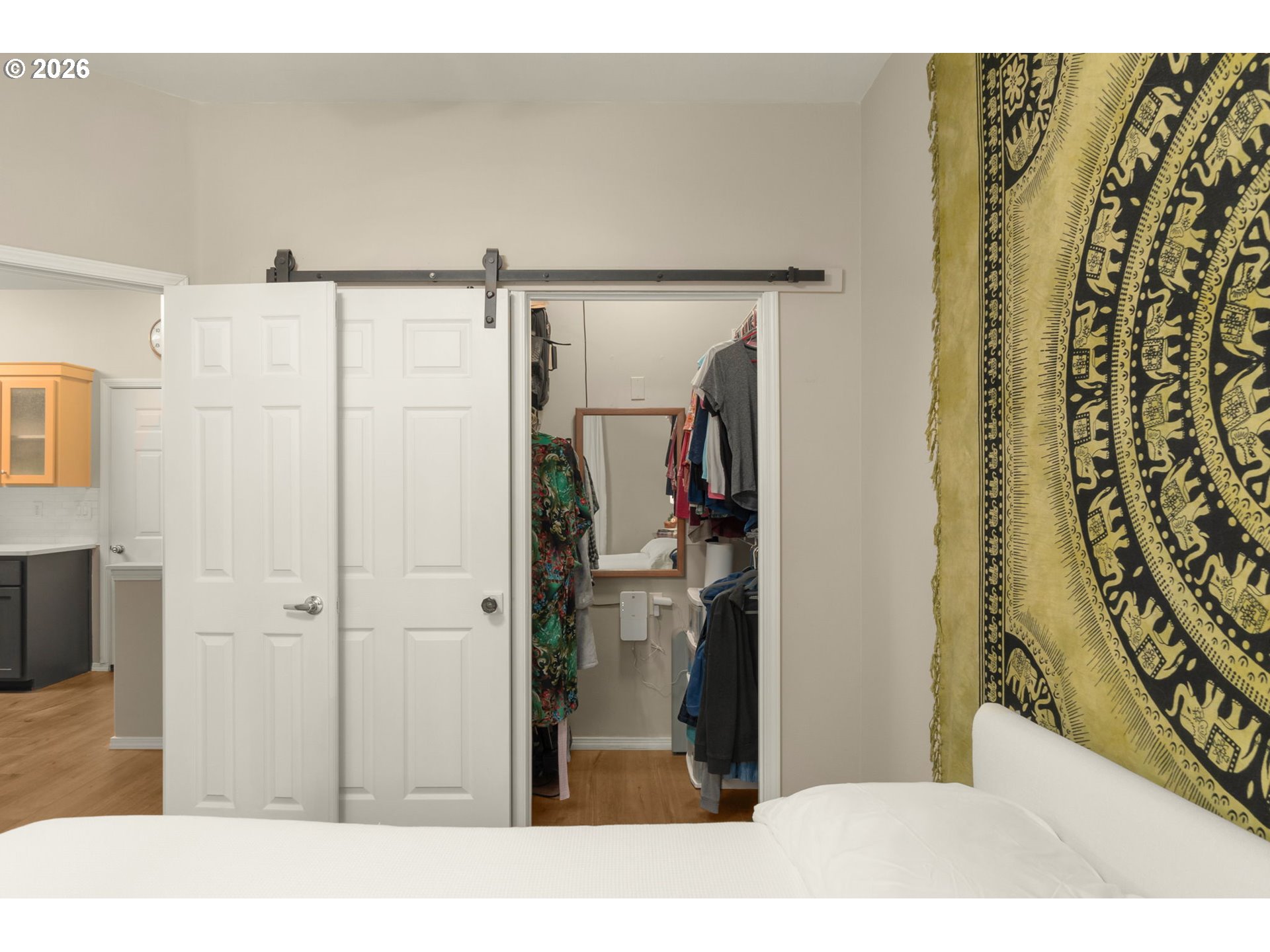 Photo #10: 241494212 Listing: Photo #10