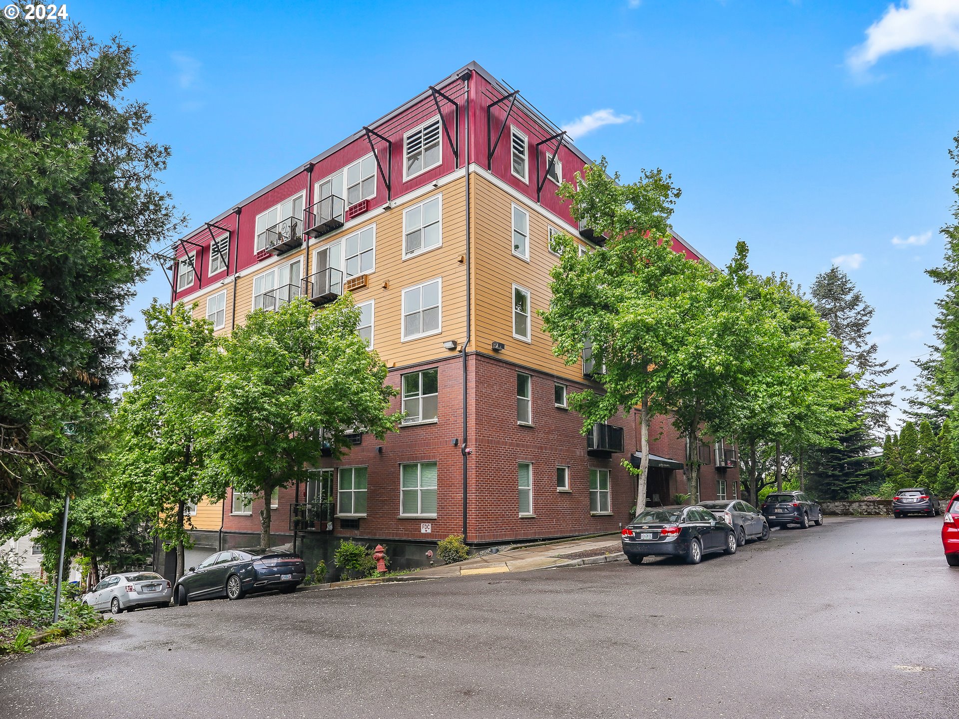 Photo #4: 24154204 Listing 