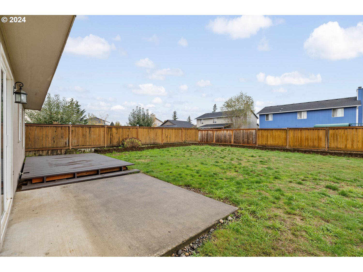 15720 NE 69th St, Vancouver, WA 98682