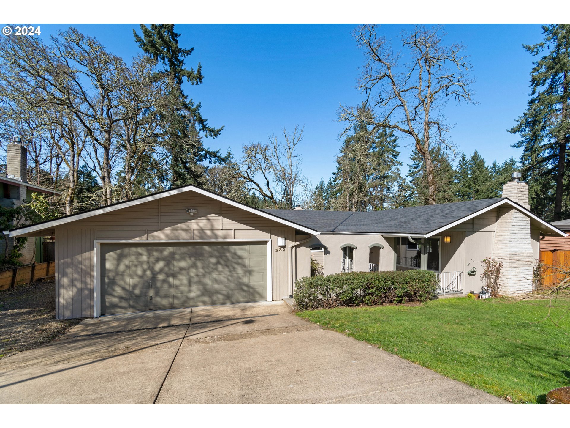 335 W 38TH AVE, Eugene, OR 