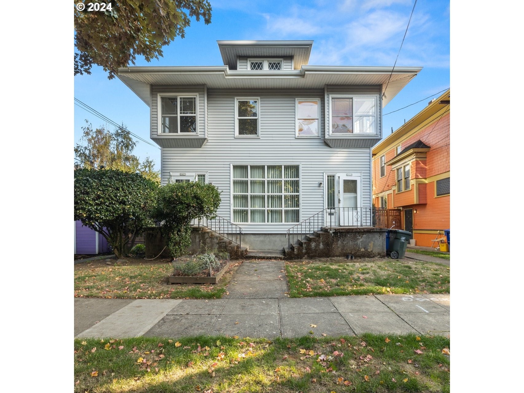 Photo of 2425 YAMHILL ST Portland OR 97214