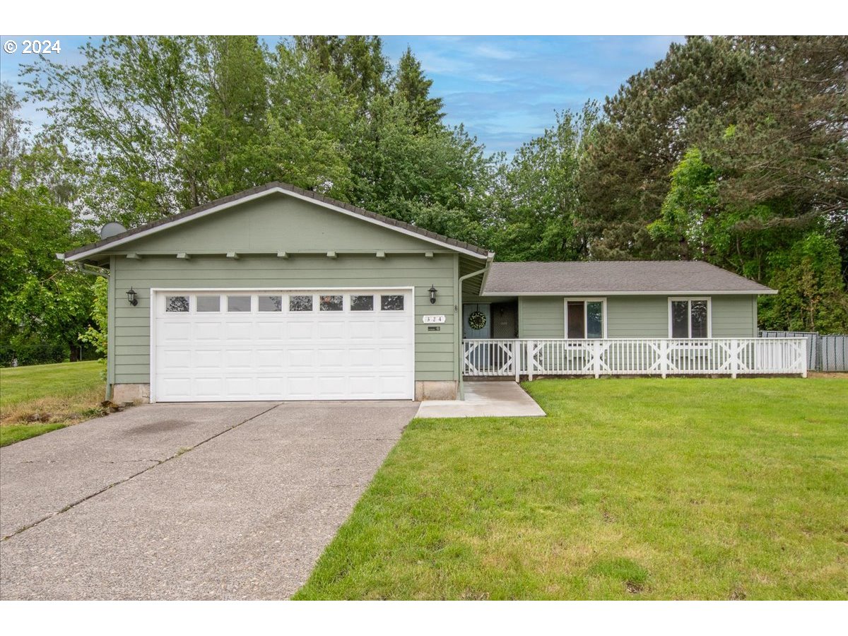 Photo of 324 SWEETBRIAR LN Troutdale OR 97060