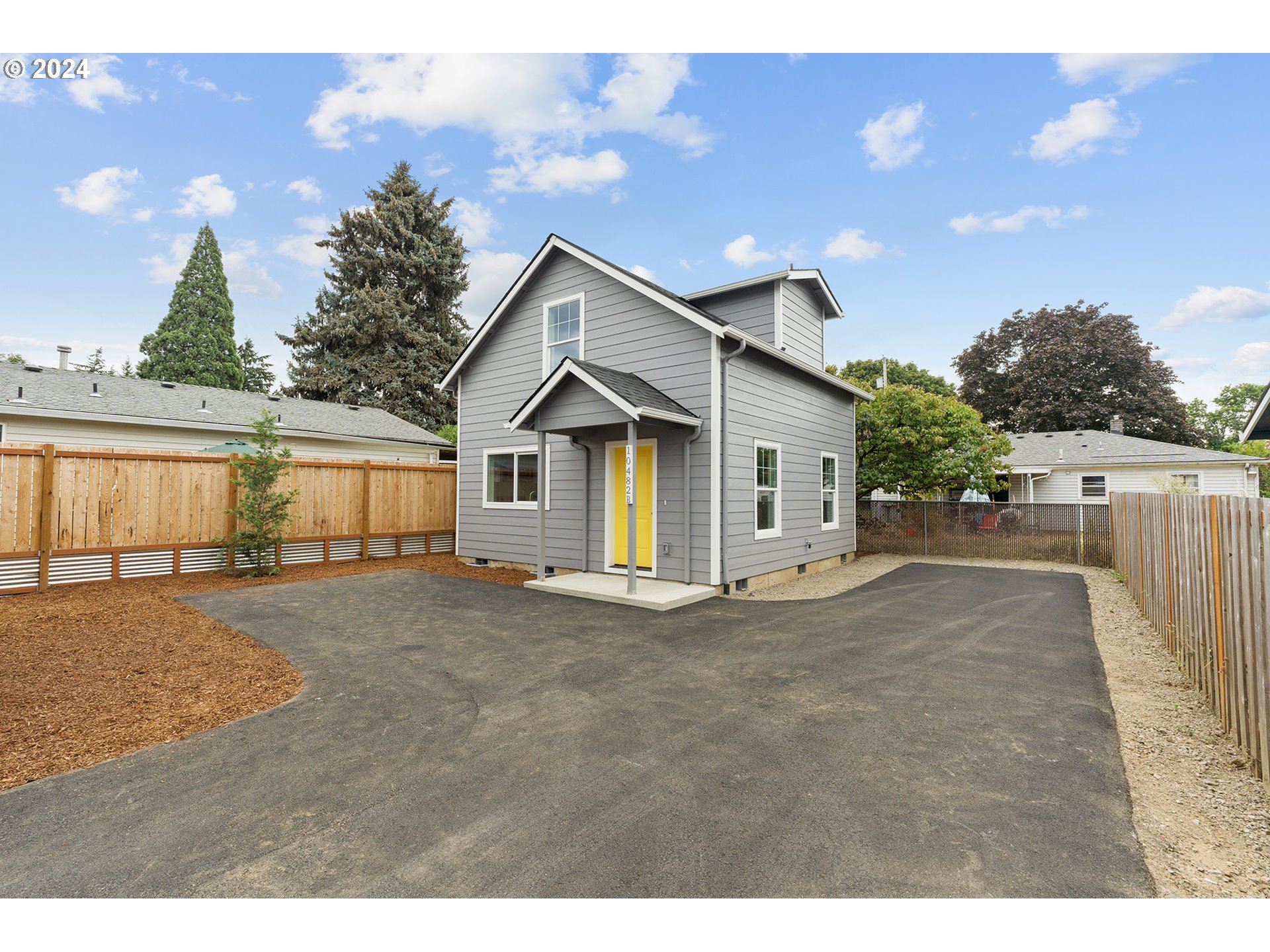 10482 SE LIEBE ST Unit B, Portland OR 97266