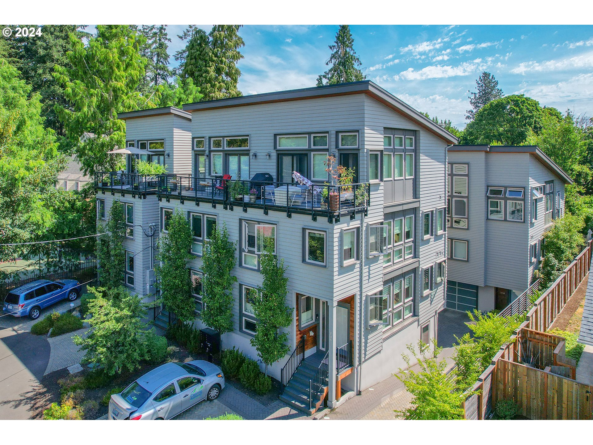 Condos, Lofts and Townhomes for Sale in Portland Townhomes 