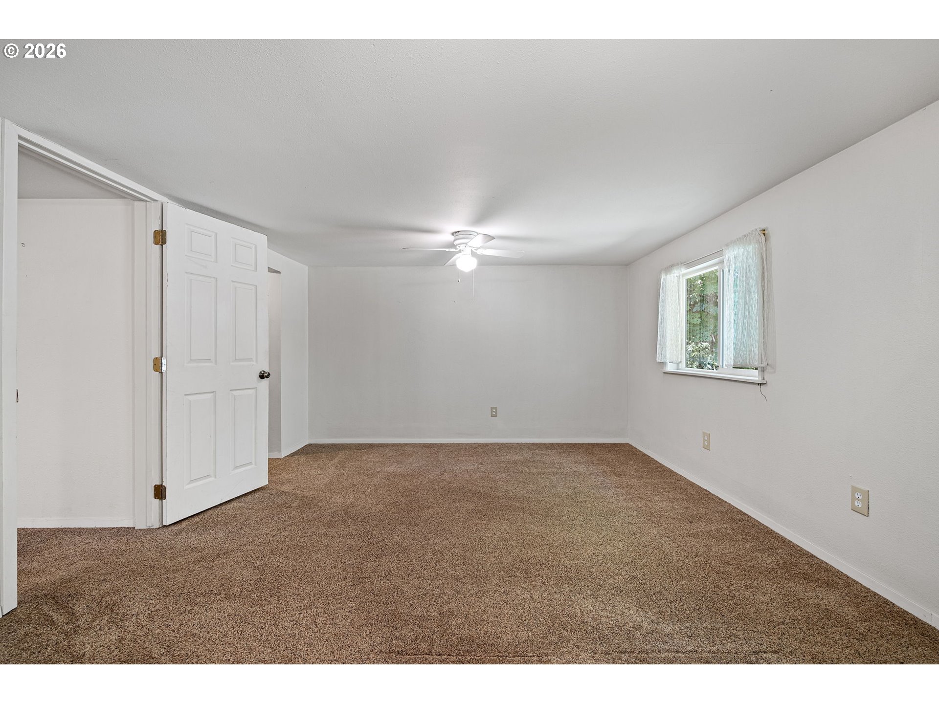 Property photo 18 of 48