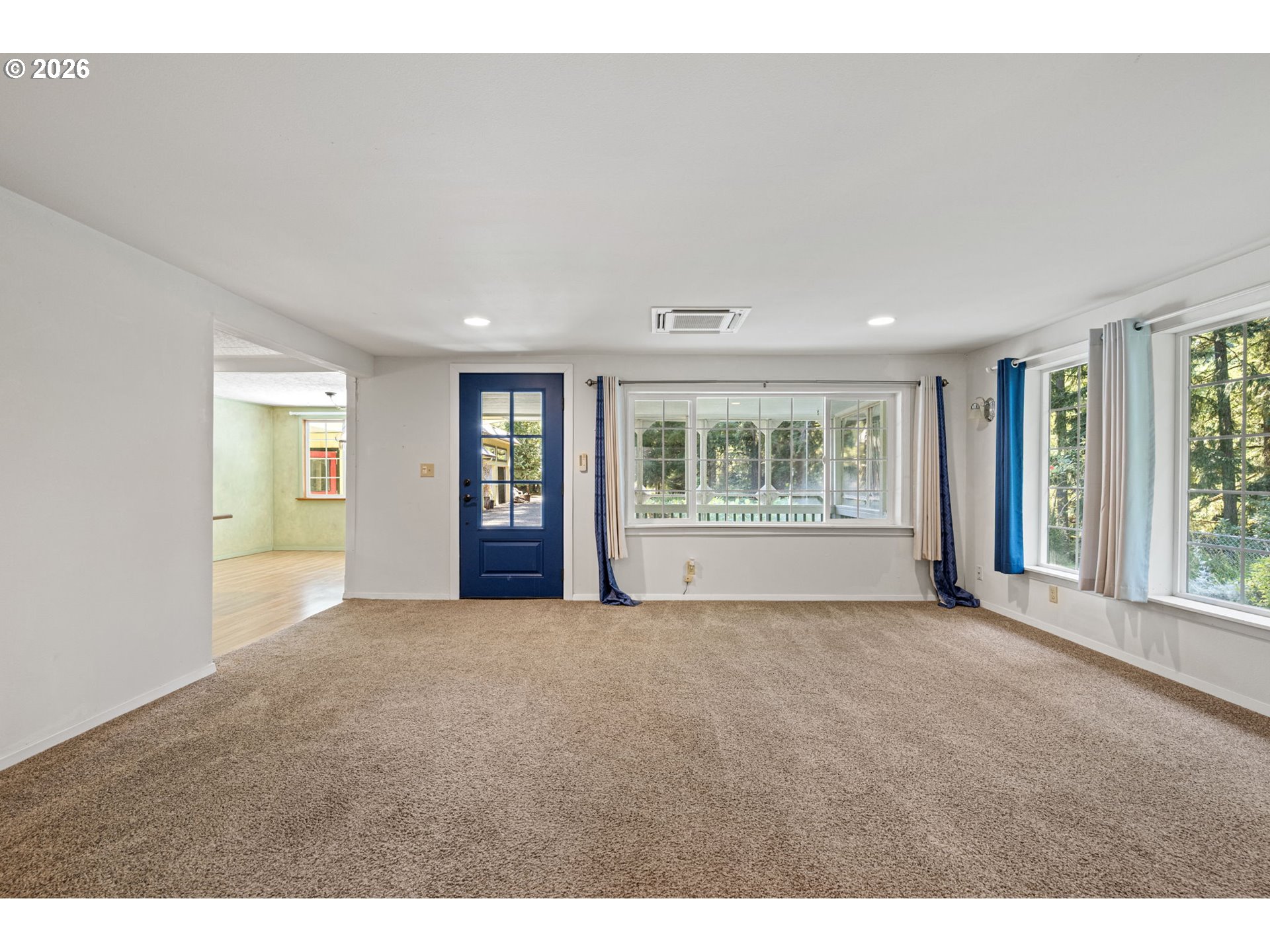 Property photo 4 of 48