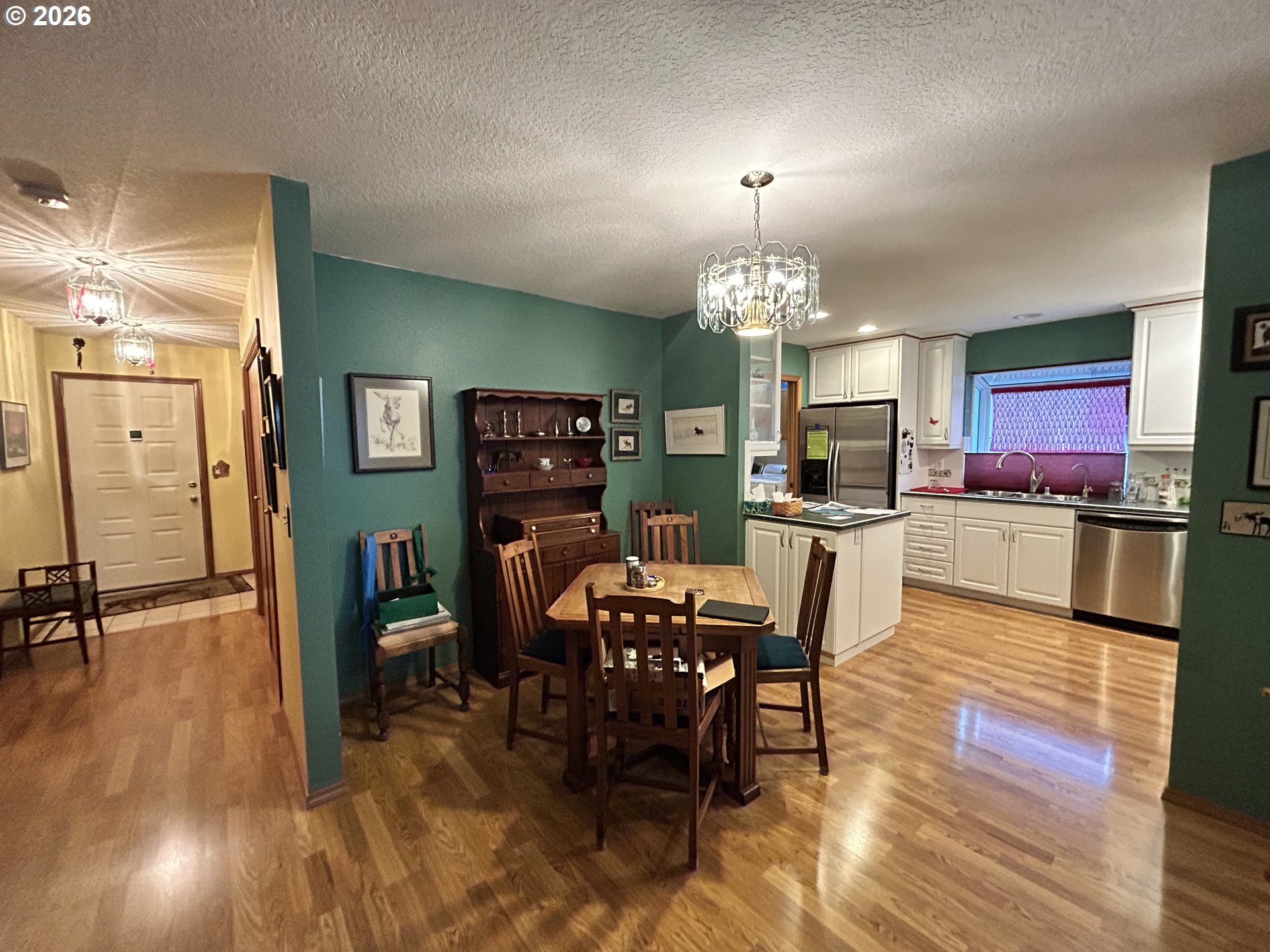 Photo #33: 241770502 Listing: Photo #33