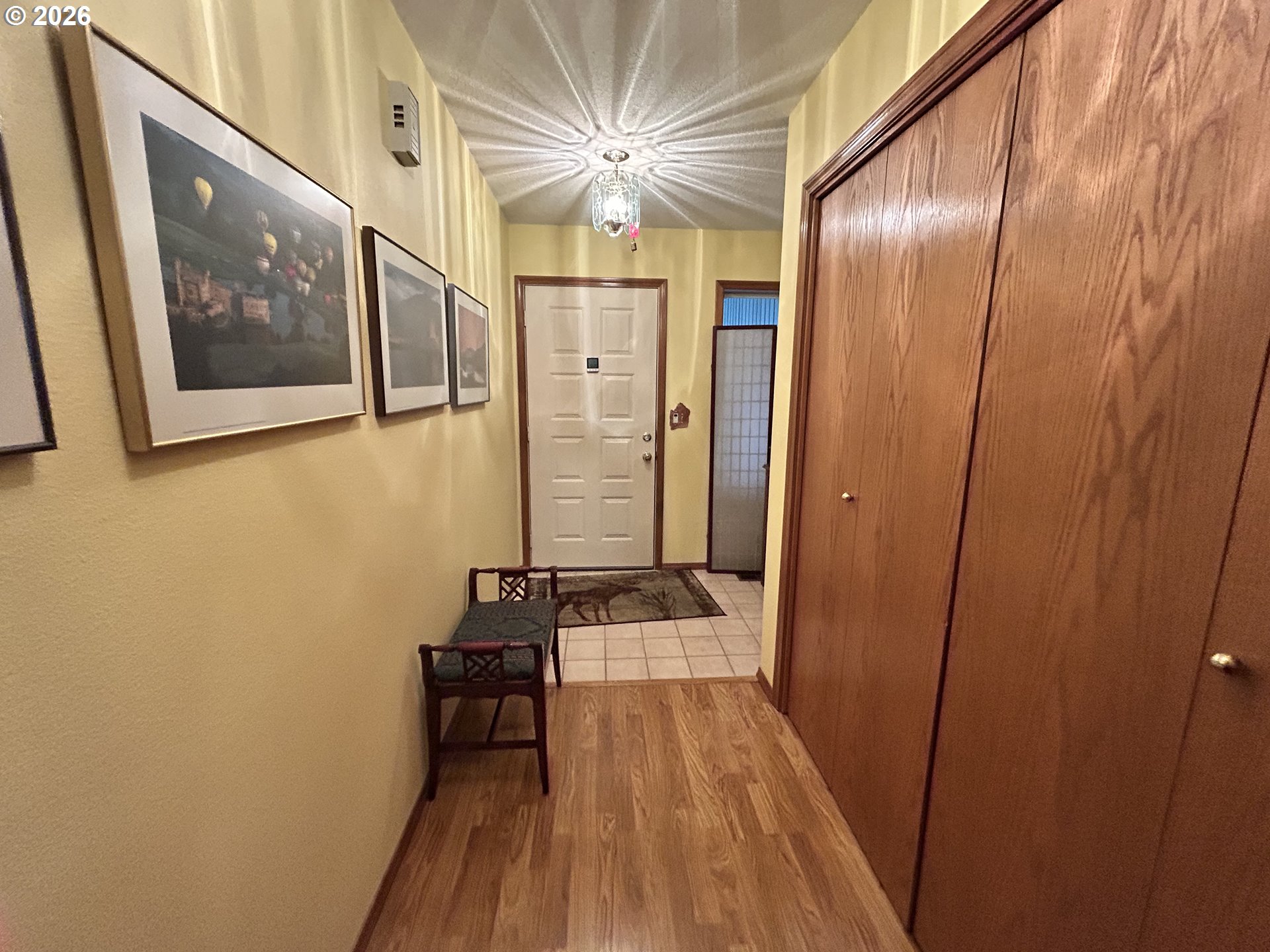 Photo #9: 241770502 Listing: Photo #9