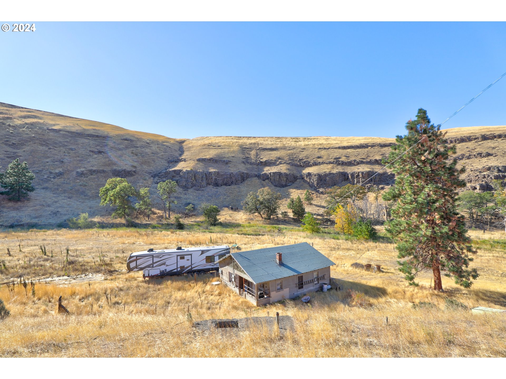 Photo of 7000 FIFTEEN MILE RD The Dalles OR 97058