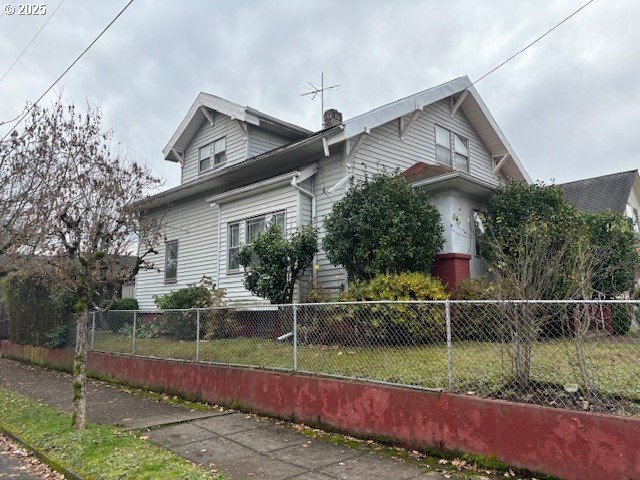 Photo of 3976 12TH AVE Portland OR 97212