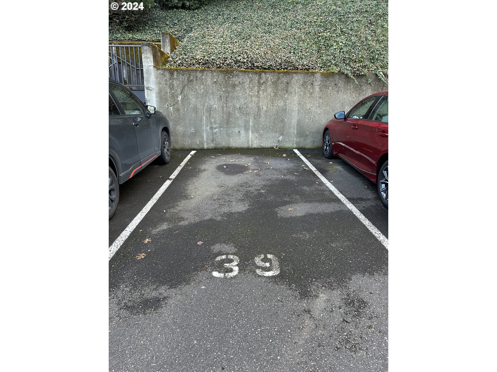 Photo #27: Parking