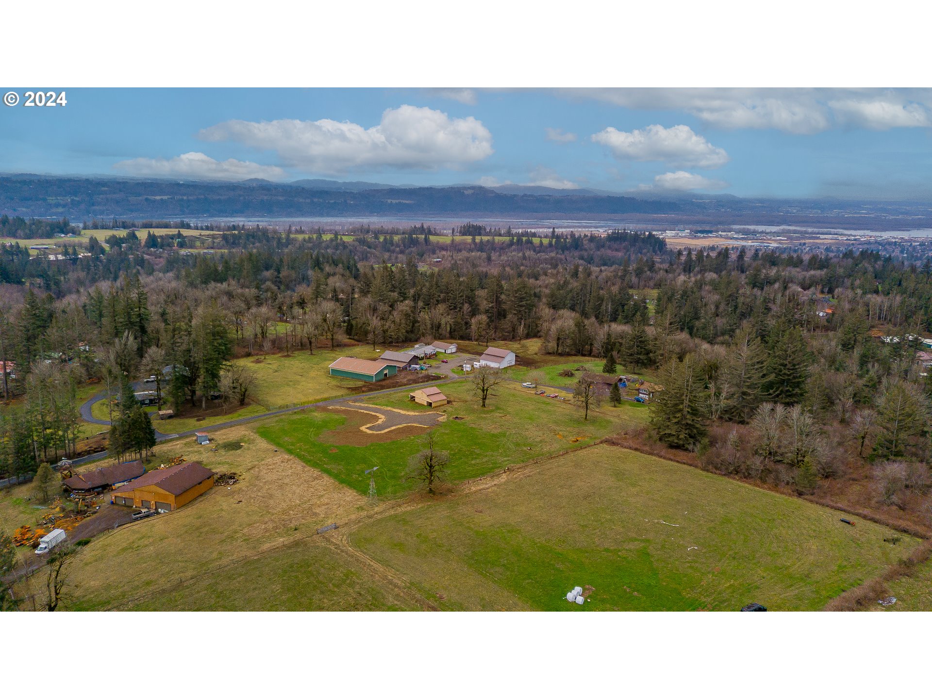 38510 SE 46th St, Washougal, WA 98671