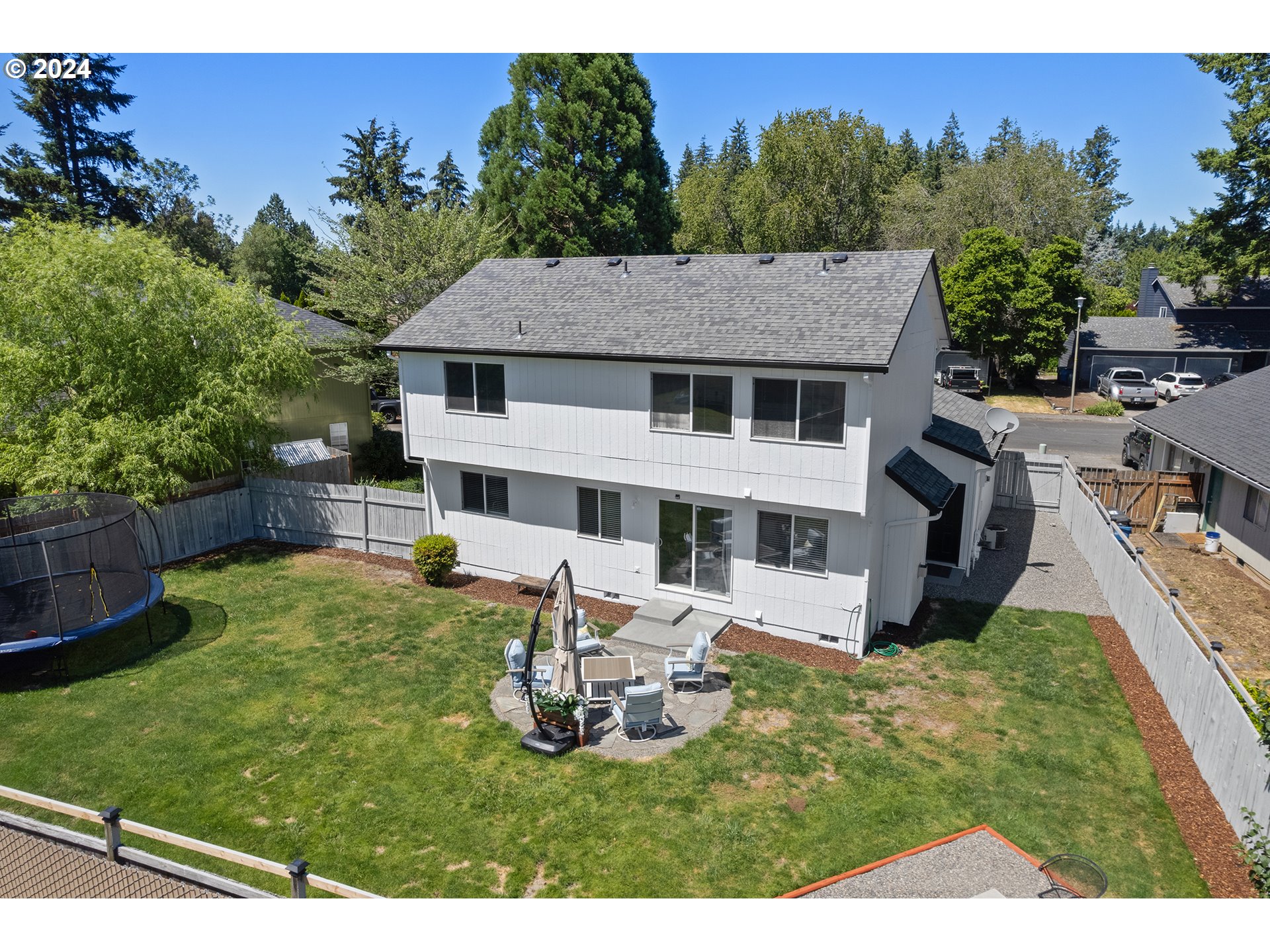 15305 NE 6th St, Vancouver, WA 98684