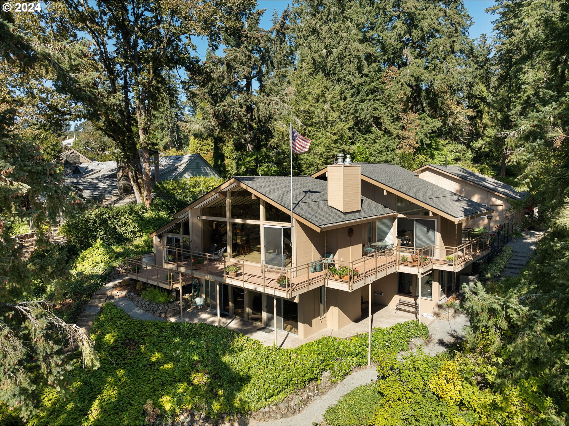 Lake Oswego / West Linn Lake Oswego / West Linn