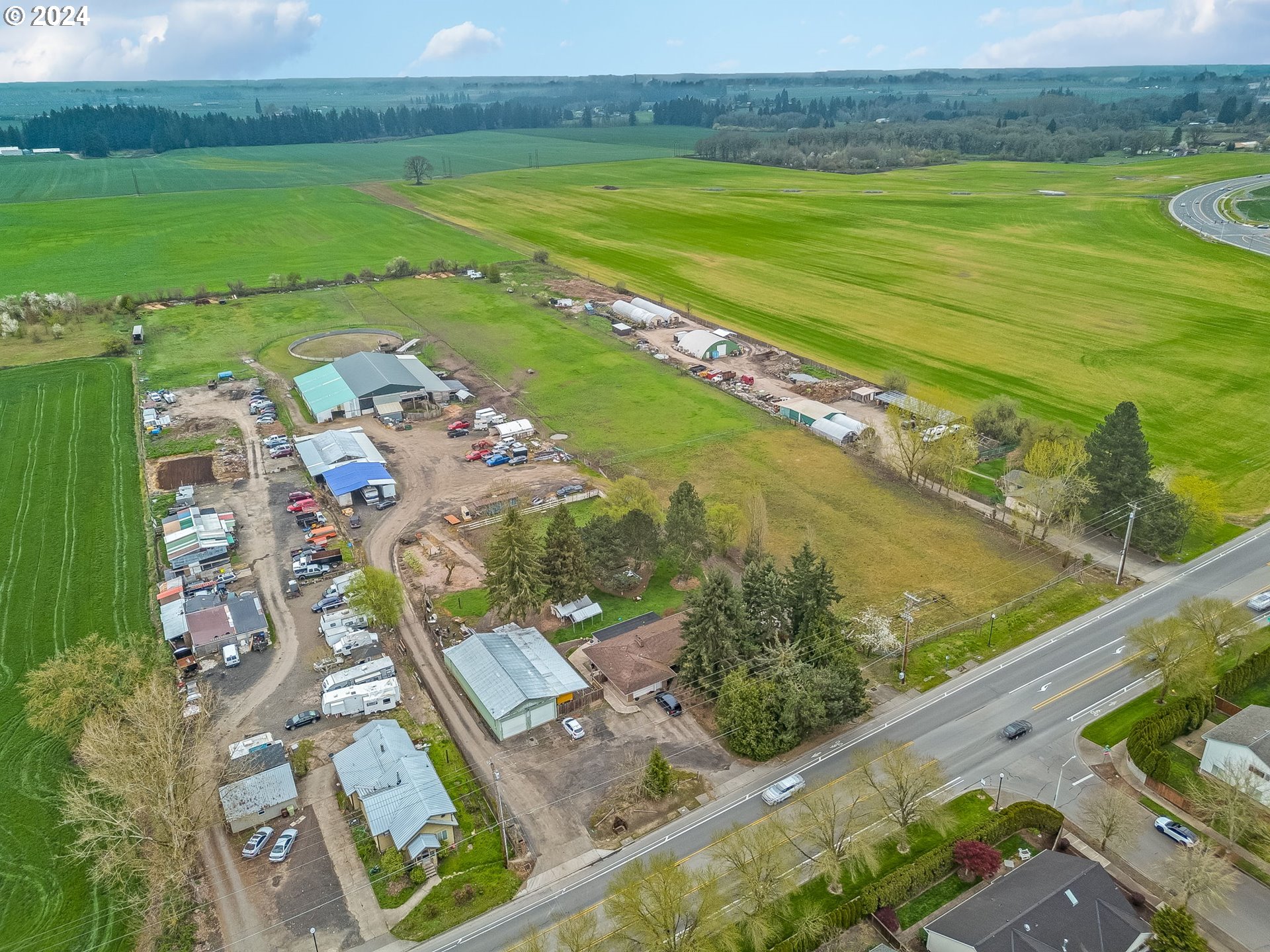 1297 NE Evergreen RD, Hillsboro, OR, 97124 1297 NE Evergreen RD, Hillsboro, OR, 97124