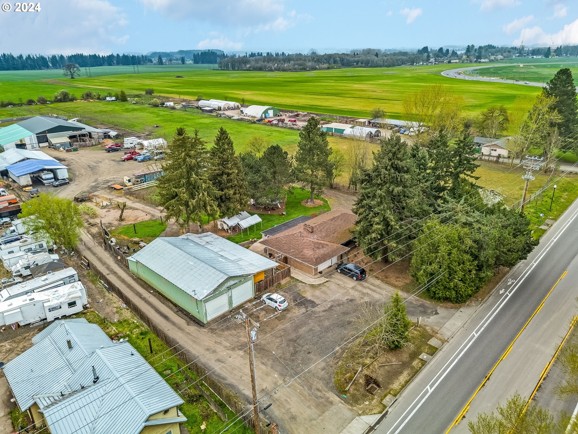 1297 NE Evergreen RD, Hillsboro, OR, 97124 1297 NE Evergreen RD, Hillsboro, OR, 97124