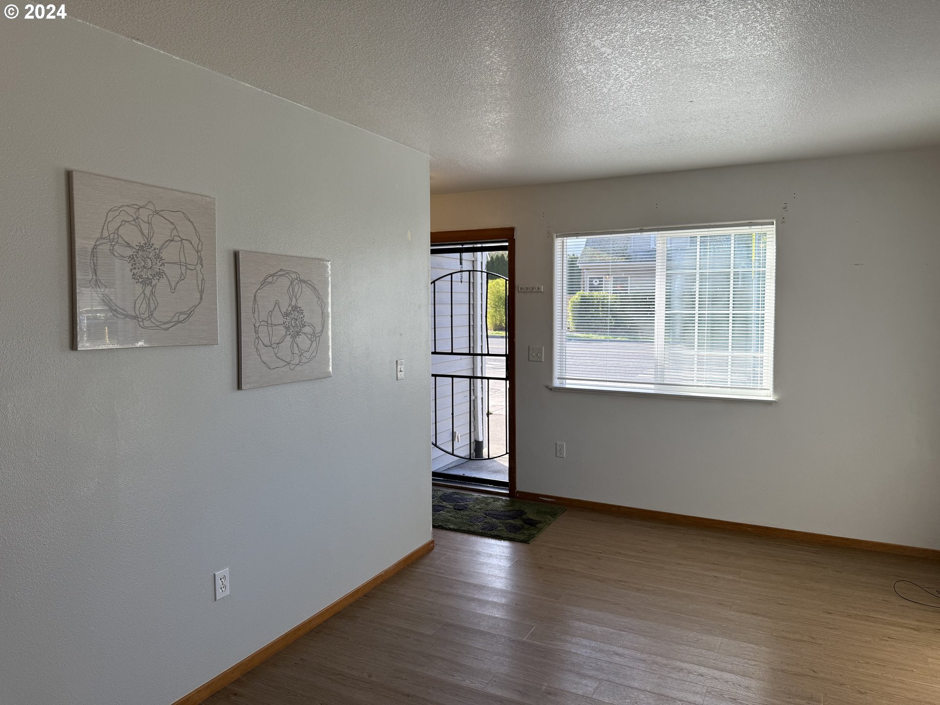 9845 N LOMBARD ST, Portland, OR, 97203