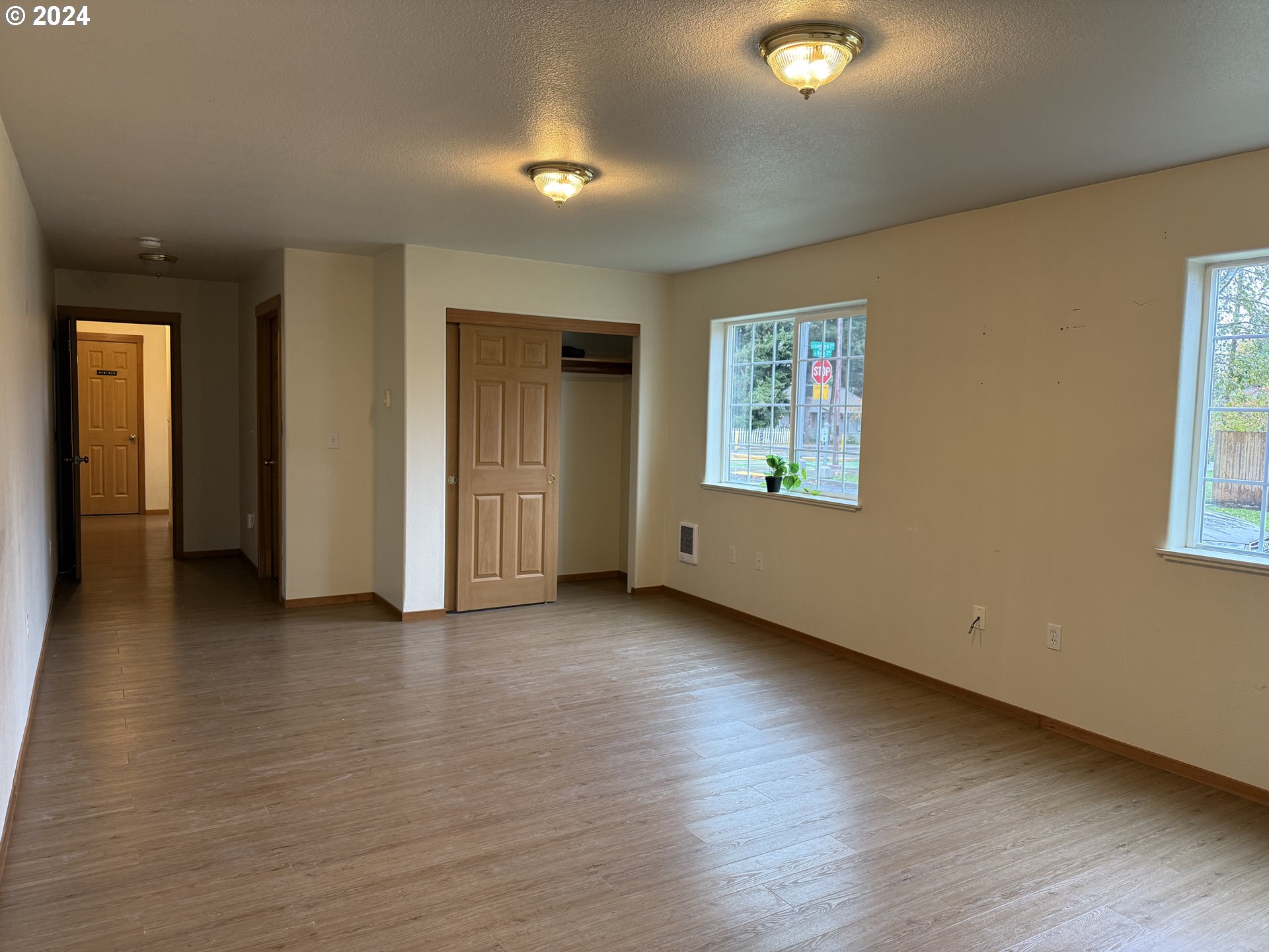 9845 N LOMBARD ST, Portland, OR, 97203