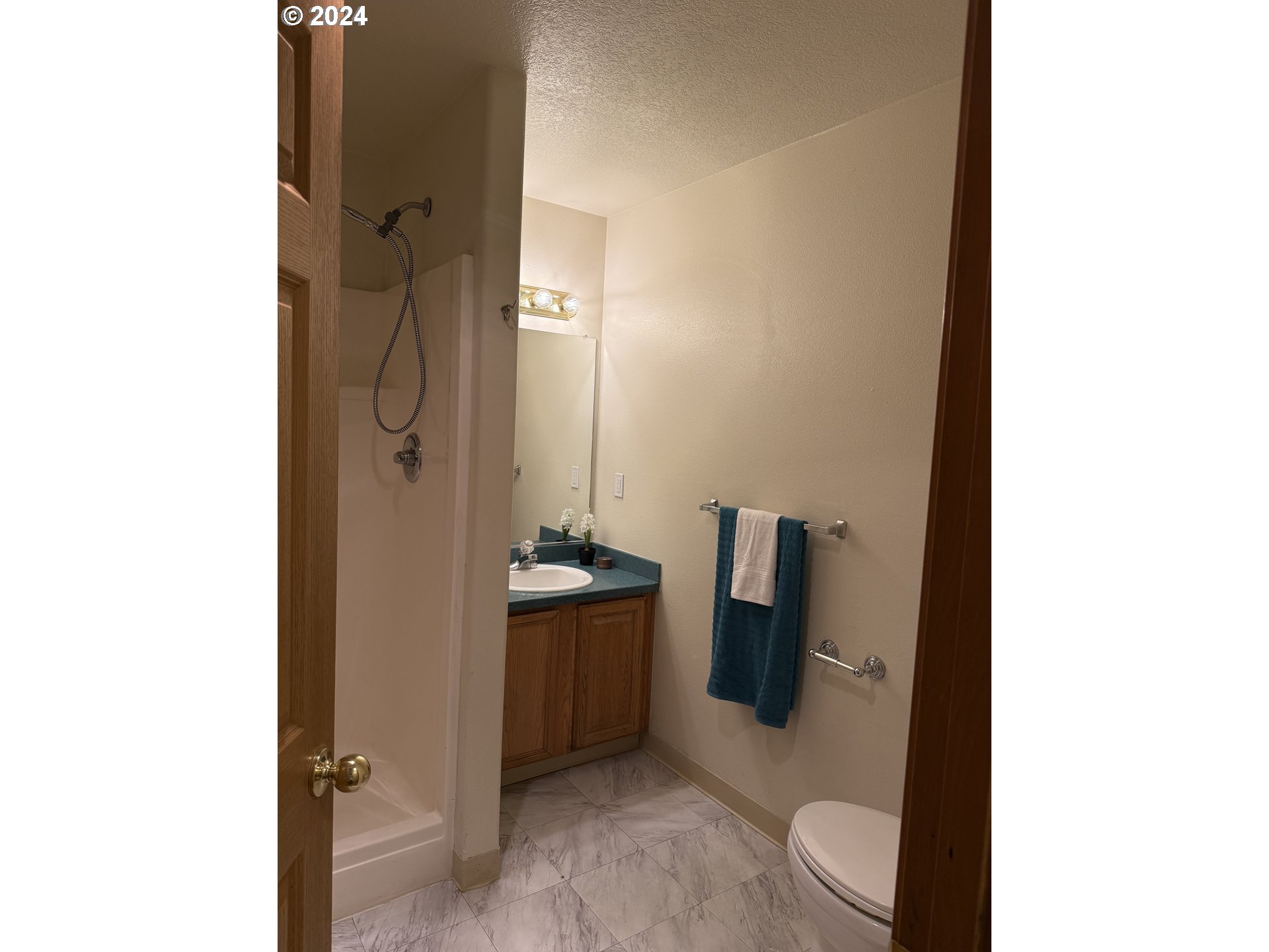 9845 N LOMBARD ST, Portland, OR, 97203