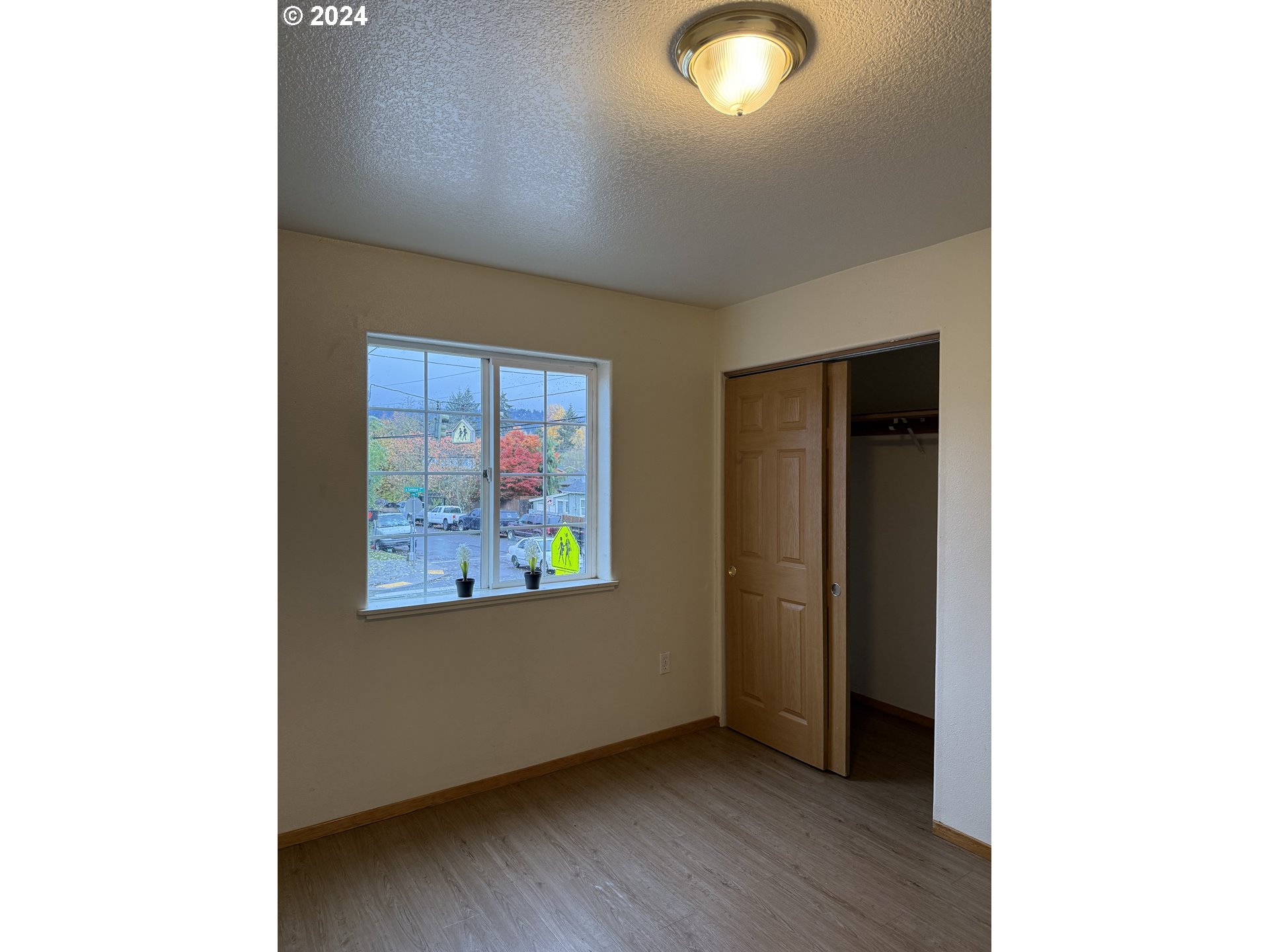 9845 N LOMBARD ST, Portland, OR, 97203