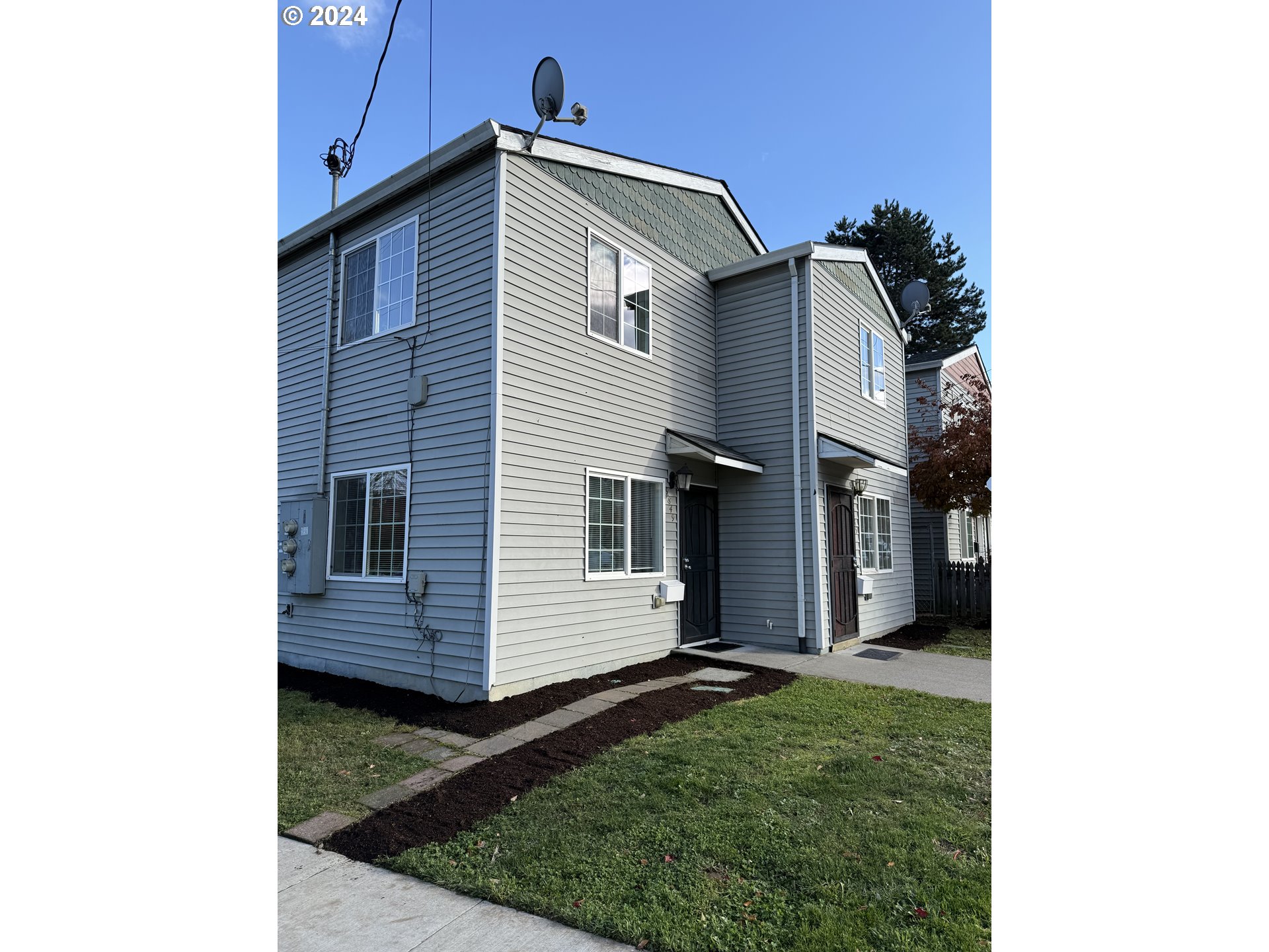 9845 N LOMBARD ST, Portland, OR, 97203