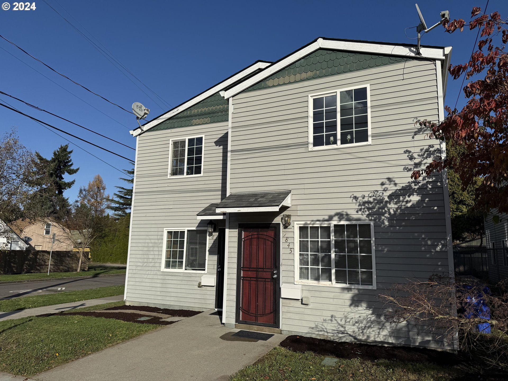 9845 N LOMBARD ST, Portland, OR, 97203