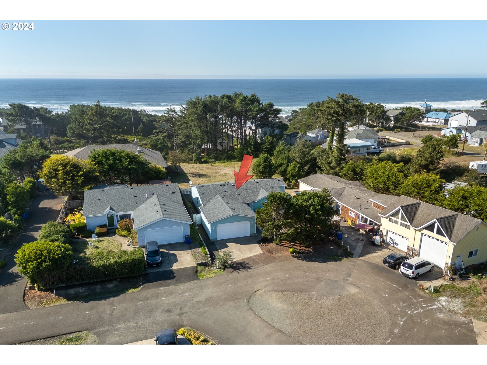 Photo of 4655 SUSSEX CT Depoe Bay OR 97341