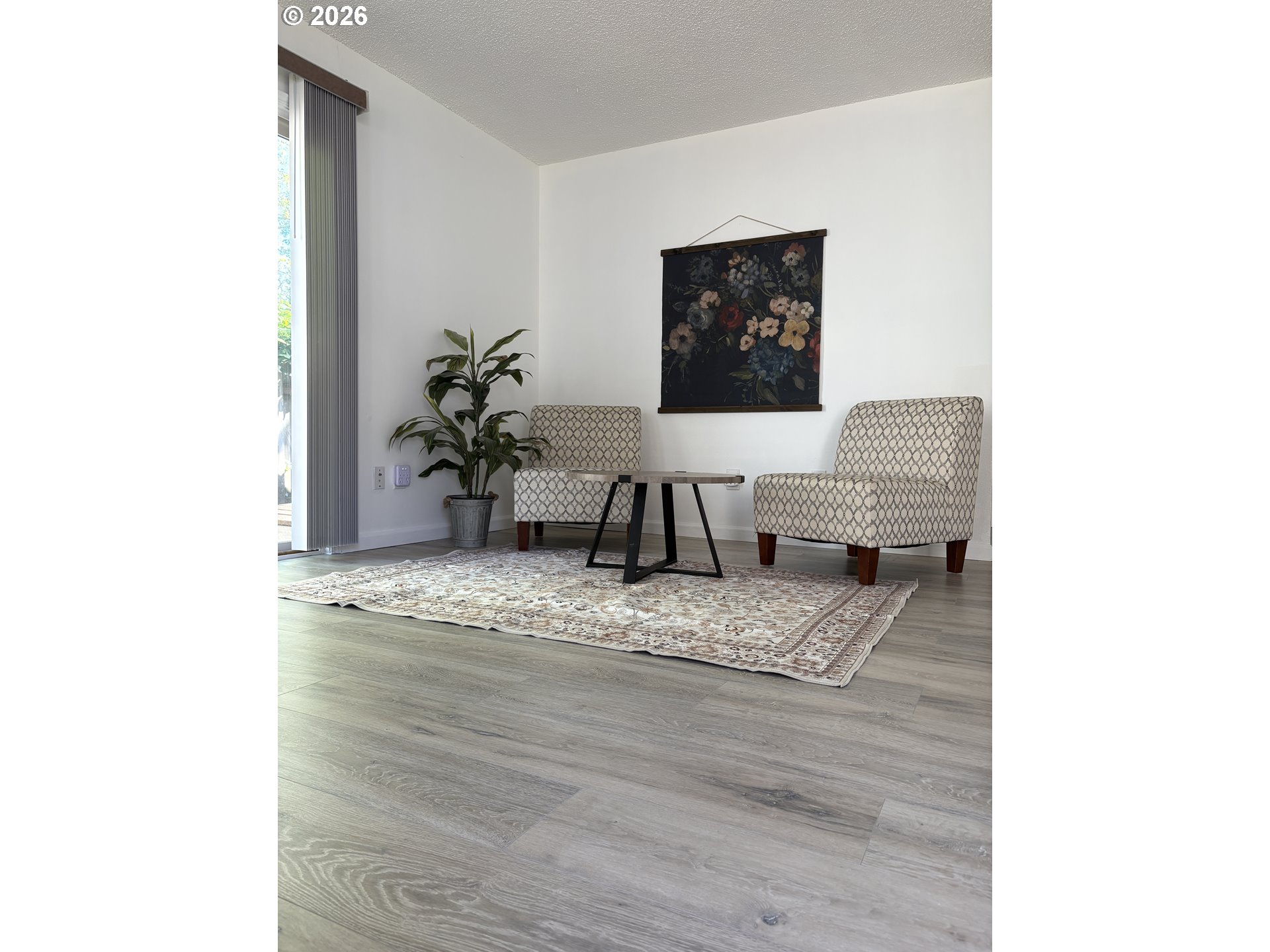 Photo #9: 242041806 Listing: Photo #9