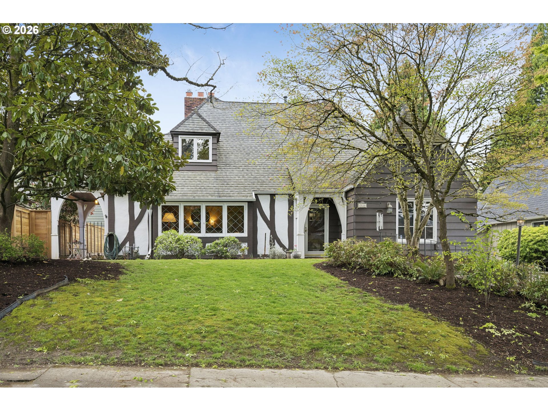 2536 SE MARKET ST, Portland, OR, 97214