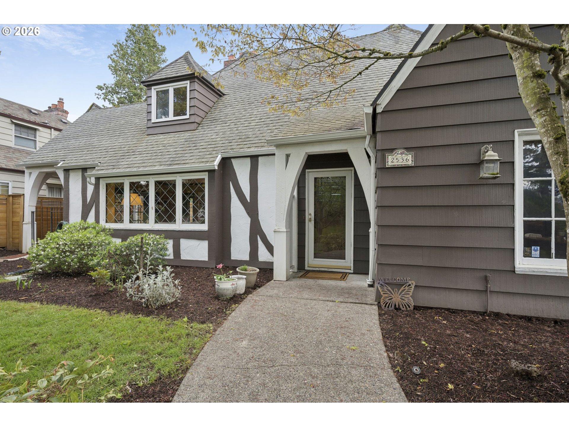 2536 SE MARKET ST, Portland, OR, 97214