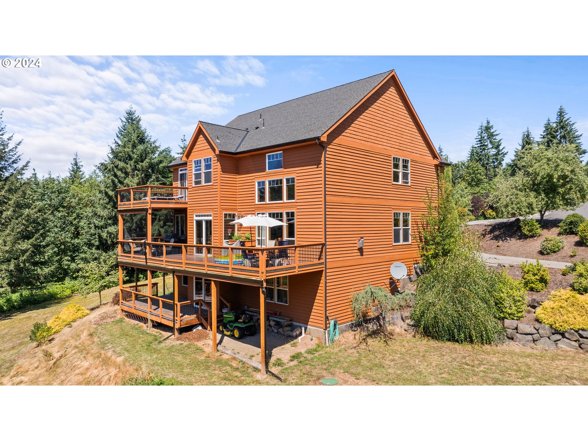 383  Hillsdale Dr, Woodland, WA 98674