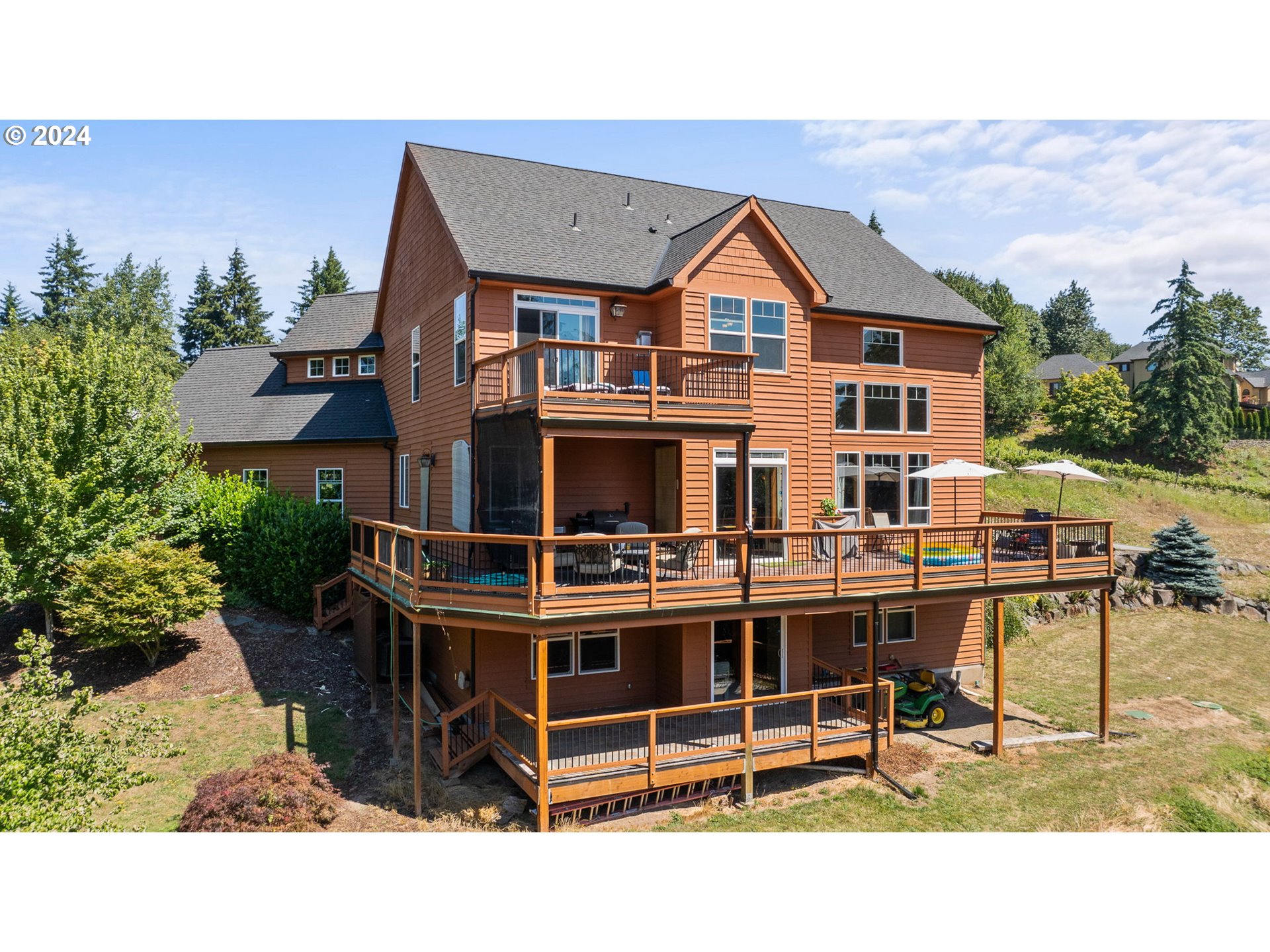 383  Hillsdale Dr, Woodland, WA 98674