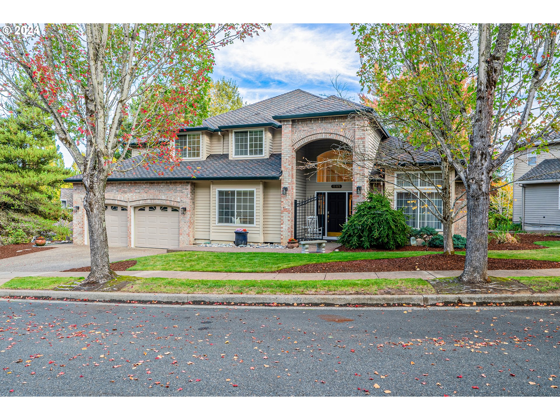 Elegant 4-Bedroom Home in Murrayhill! This move-in ready 4-bedroom home in Murrayhill offers great spaces, abundant natural light, and a wonderful location. The main level welcomes you with a grand entry that leads to a living room with a wood-burning fireplace, perfect for chilly, rainy PNW nights. The formal dining room features raised ceilings, adding a sense of sophistication to the space. The kitchen is ideal for gathering, with granite countertops, a gas range, and a central island that opens to the bright and inviting great room. Upstairs, the large primary suite has everything you need to relax, including a jetted tub, walk-in shower, and a spacious closet. There’s also a main-level office that can easily serve as a fifth bedroom or a fantastic home office.The private backyard is a true highlight, with a large deck and plenty of lawn space for entertaining, playing, or simply enjoying a peaceful retreat. Recent upgrades include a brand new AC, furnace, and roof, all installed in 2024, ensuring comfort, efficiency and peace of mind. Enjoy access to the Murrayhill Recreation Center, where you can take advantage of three refreshing swimming pools, a wading pool, and a soothing Jacuzzi. Also included are tennis and basketball courts, an athletic field and miles of walking and biking trails set in the Murrayhill natural landscape.  Situated in a prime location, you’re close to shopping and dining—making this the perfect place to call home!