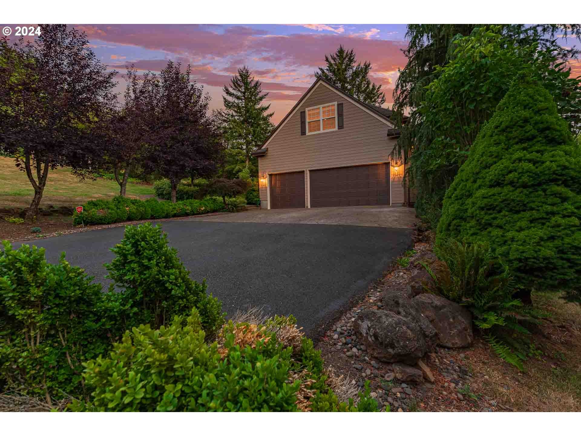 9100 NE Livingston Mountain Ct, Camas, WA 98607