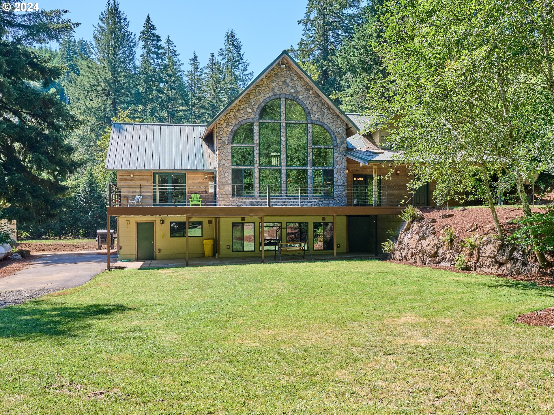 Photo of 40170 COAST CREEK RD Willamina OR 97396