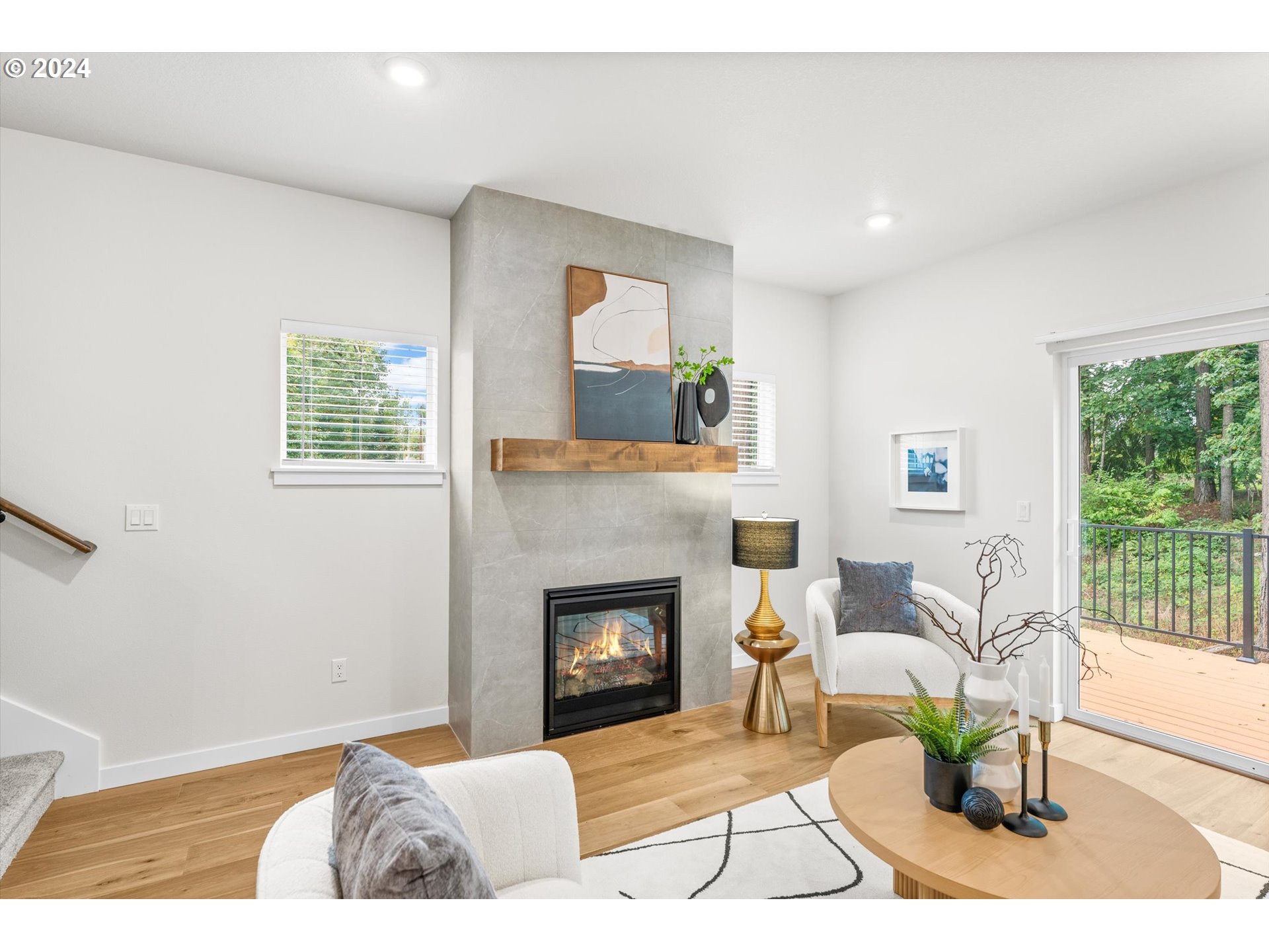 Photo #13: 242275281 Listing: Photo #13