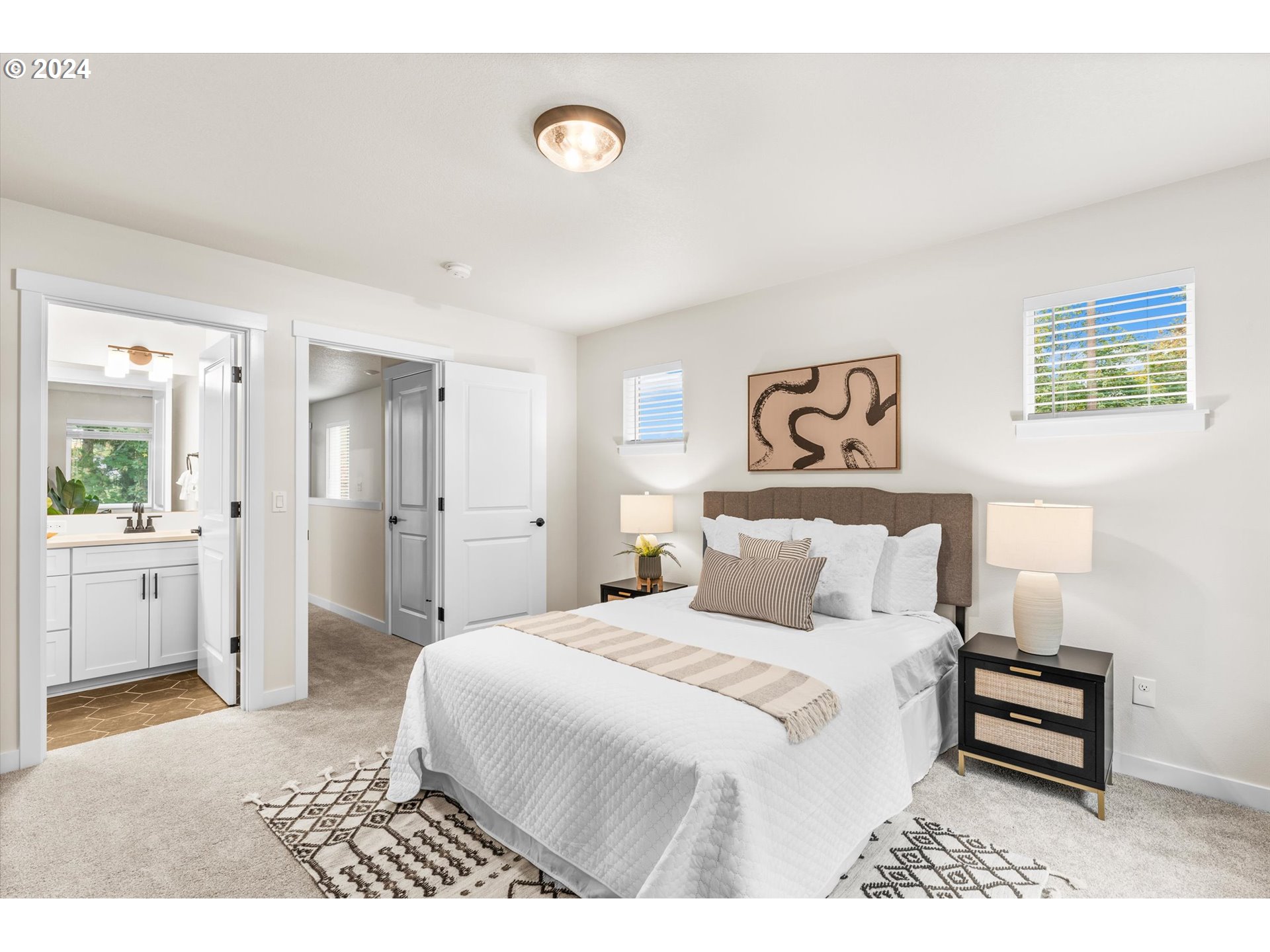 Photo #20: 242275281 Listing: Photo #20