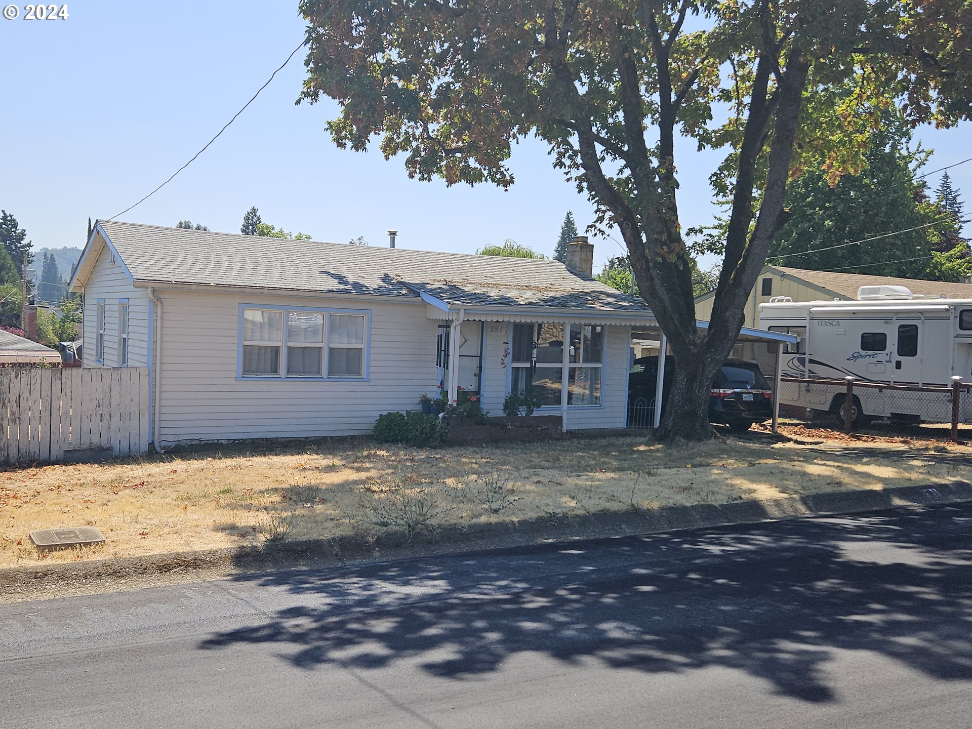 Photo of 261 CECIL AVE Roseburg OR 97470