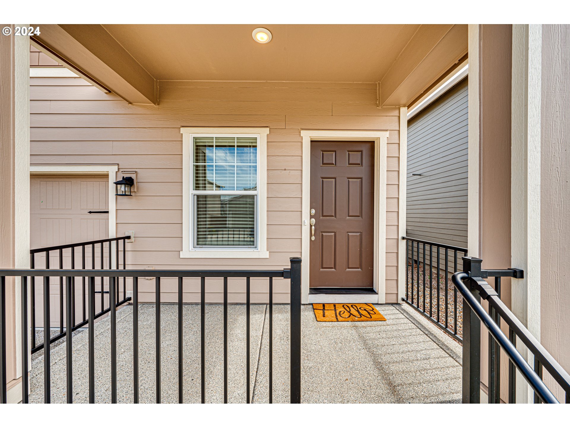 1419 W 16th Cir, La Center, WA 98629