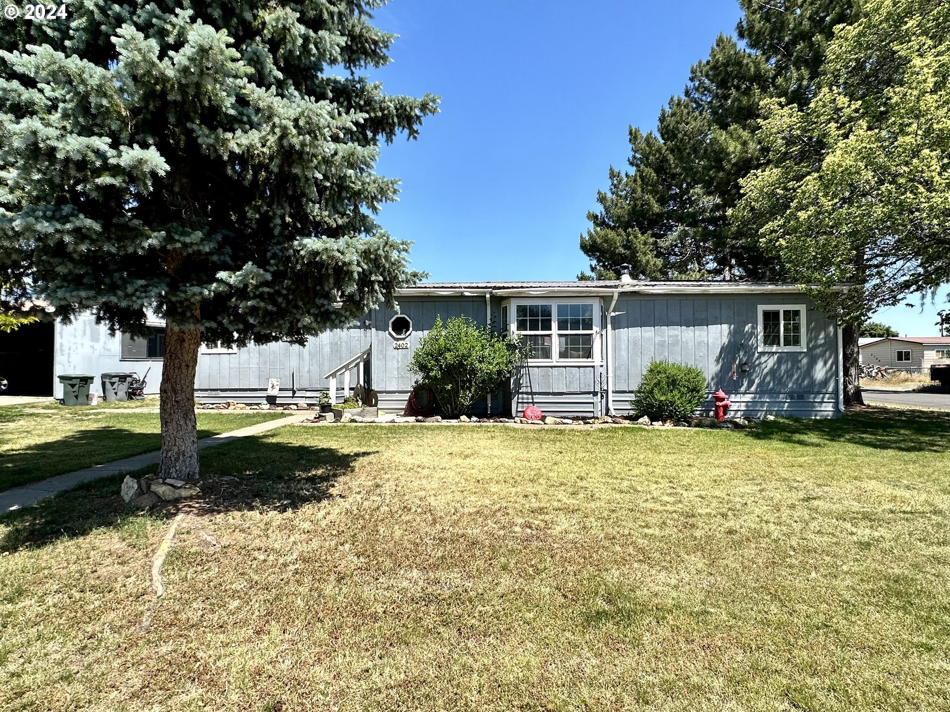 Photo of 2402 EMPIRE DR La Grande OR 97850