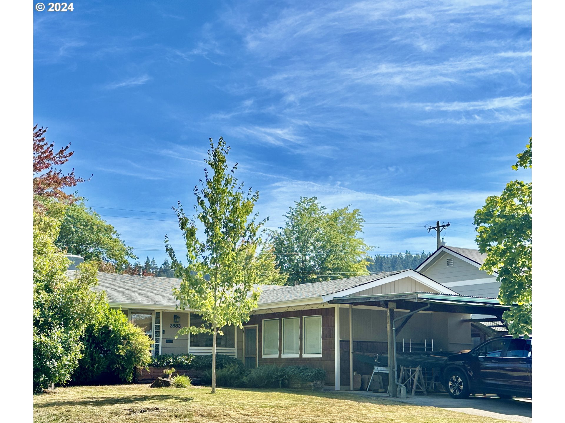 Photo of 2883 KINCAID ST Eugene OR 97405